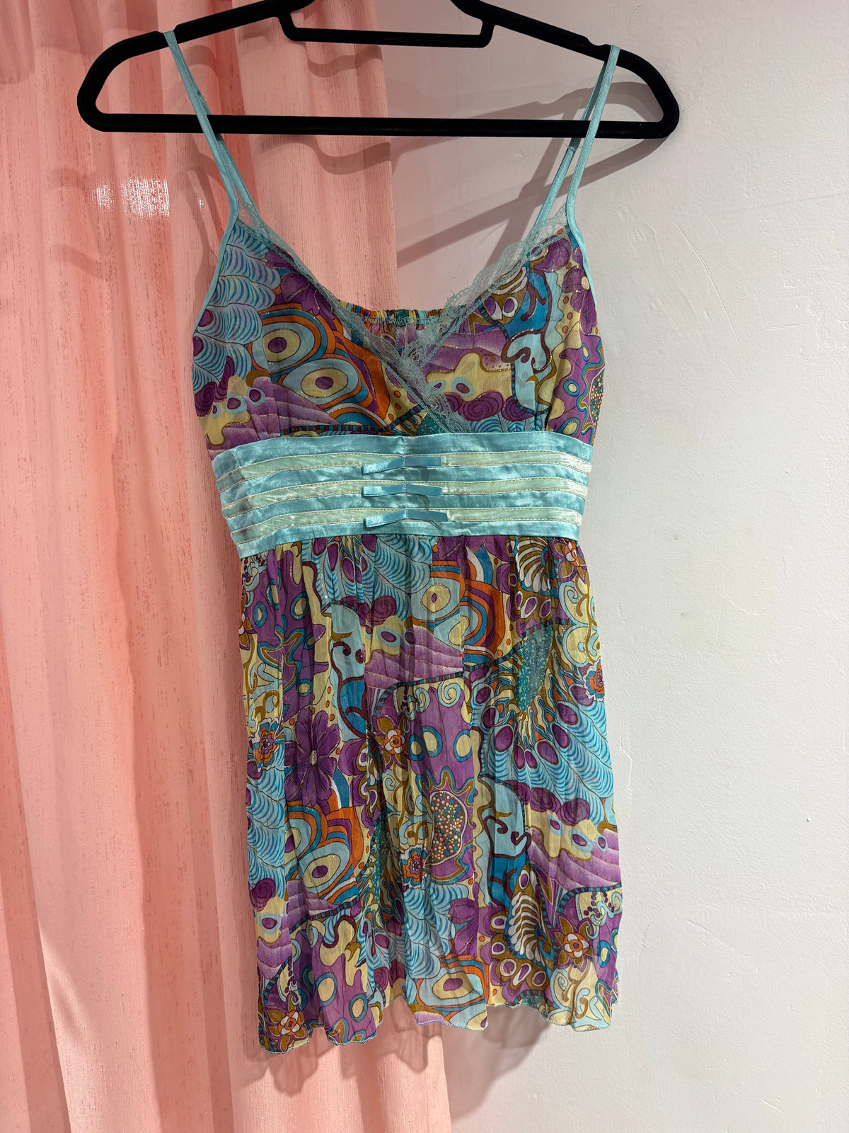 Pretty colorful long cami top (M-L)