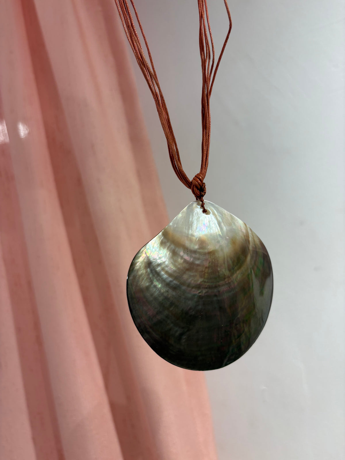 Huge shell necklace