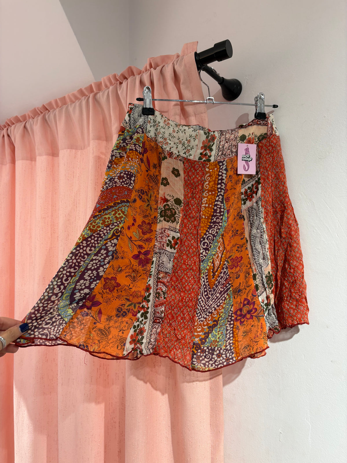 Super cute floral skirt (XS)