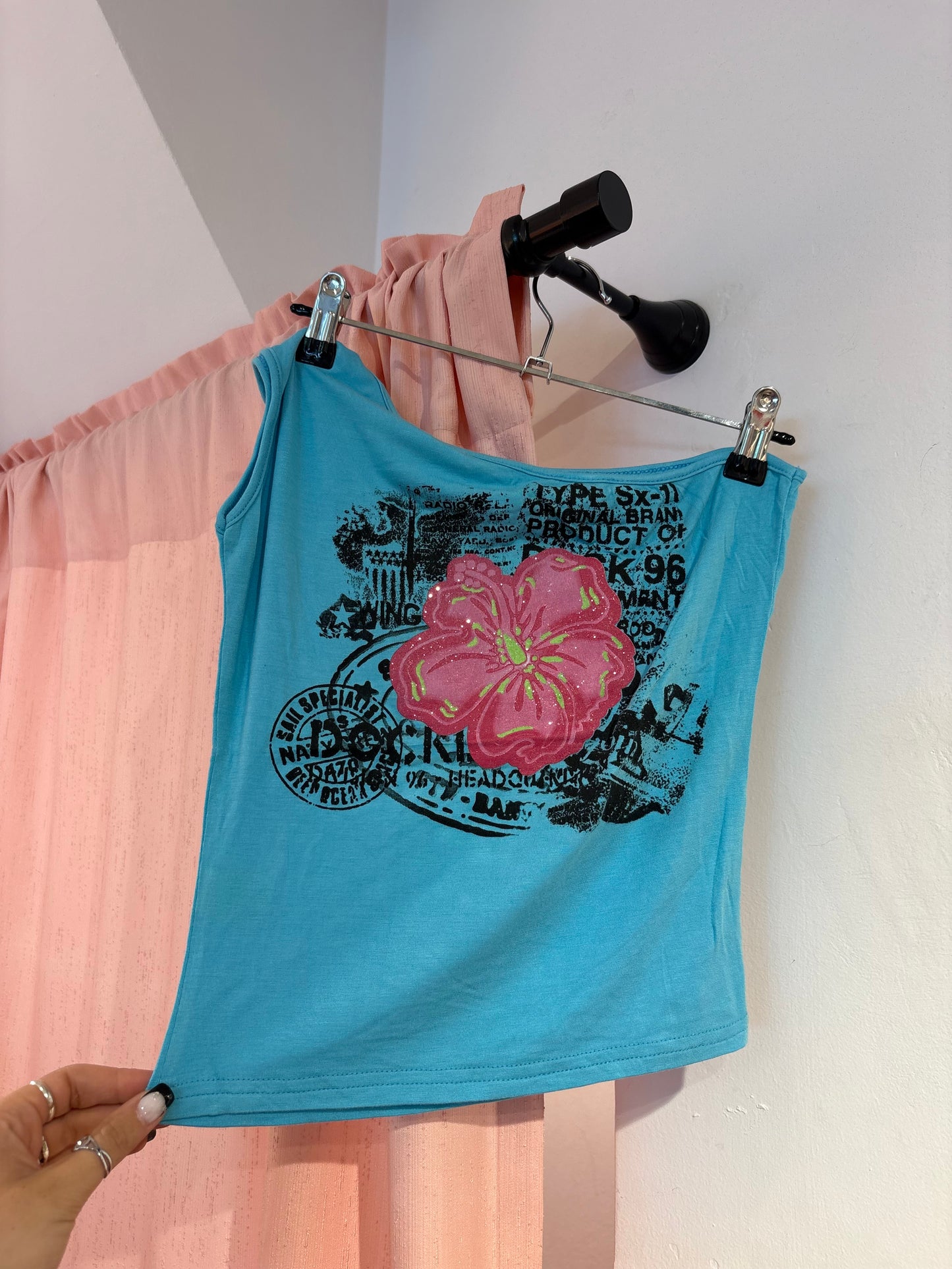 One shoulder blue top with cute hibiscus print (M)