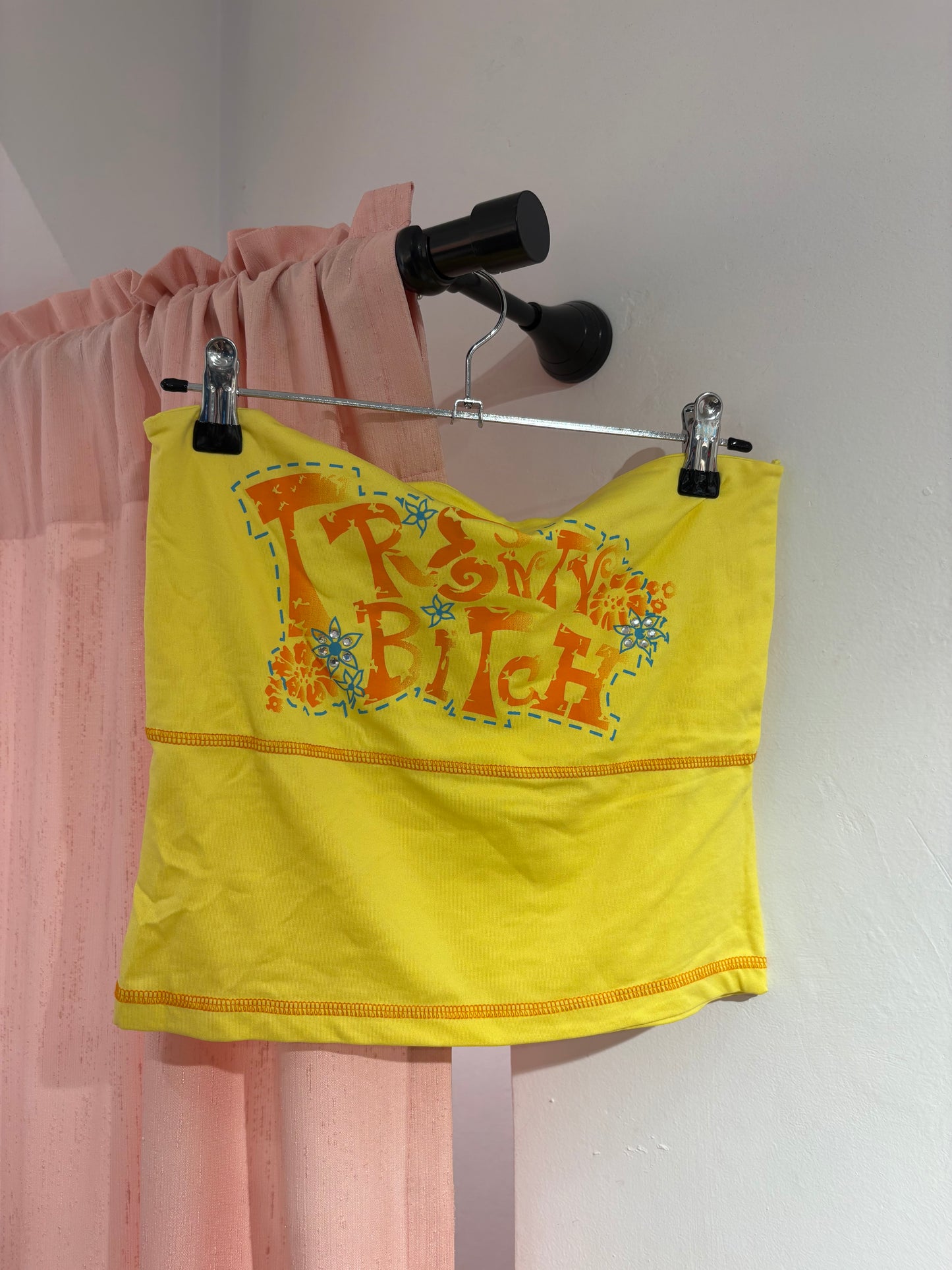 Super cute y2k tube top (M/L)