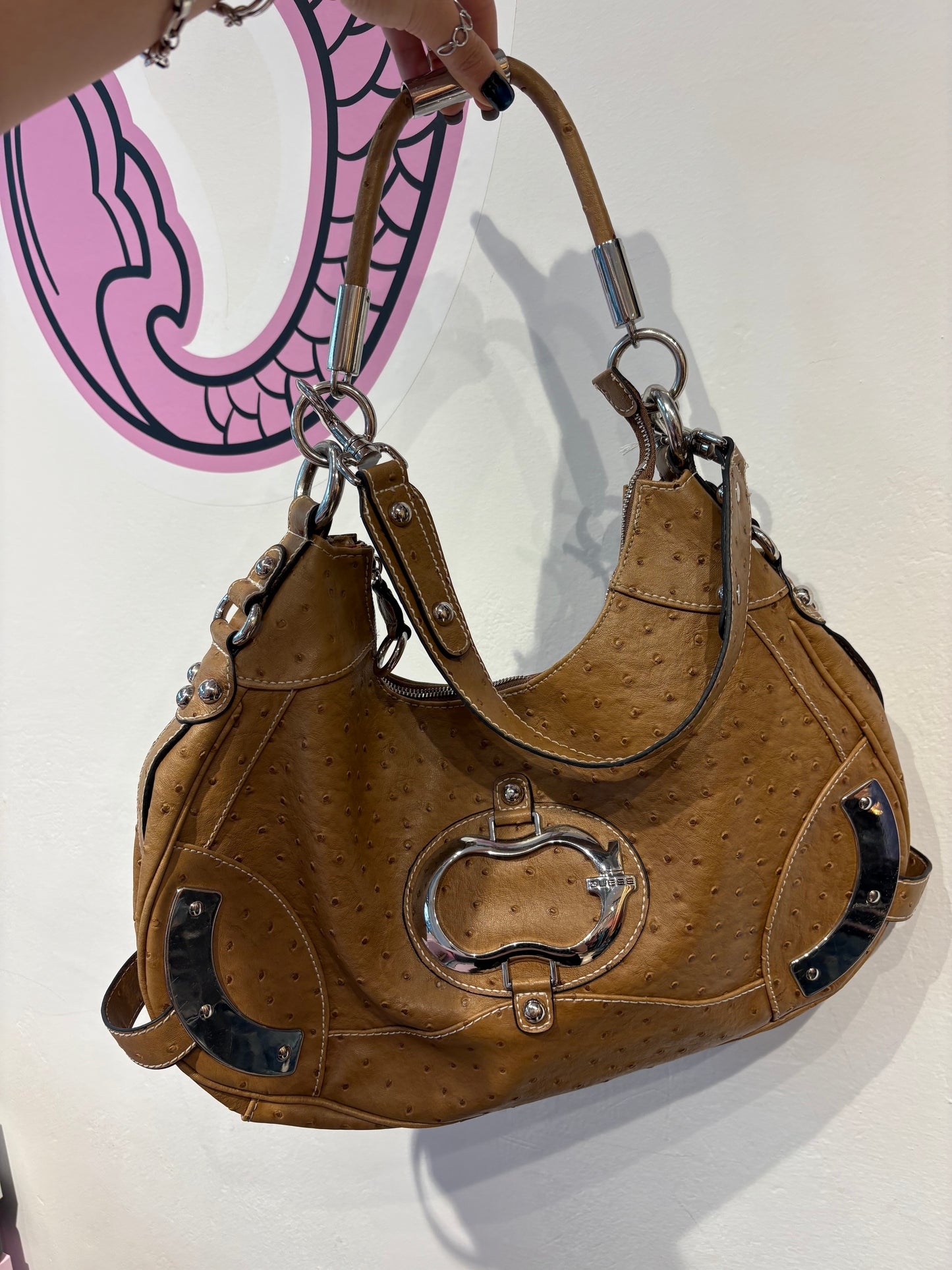 Incredible large Guess bag