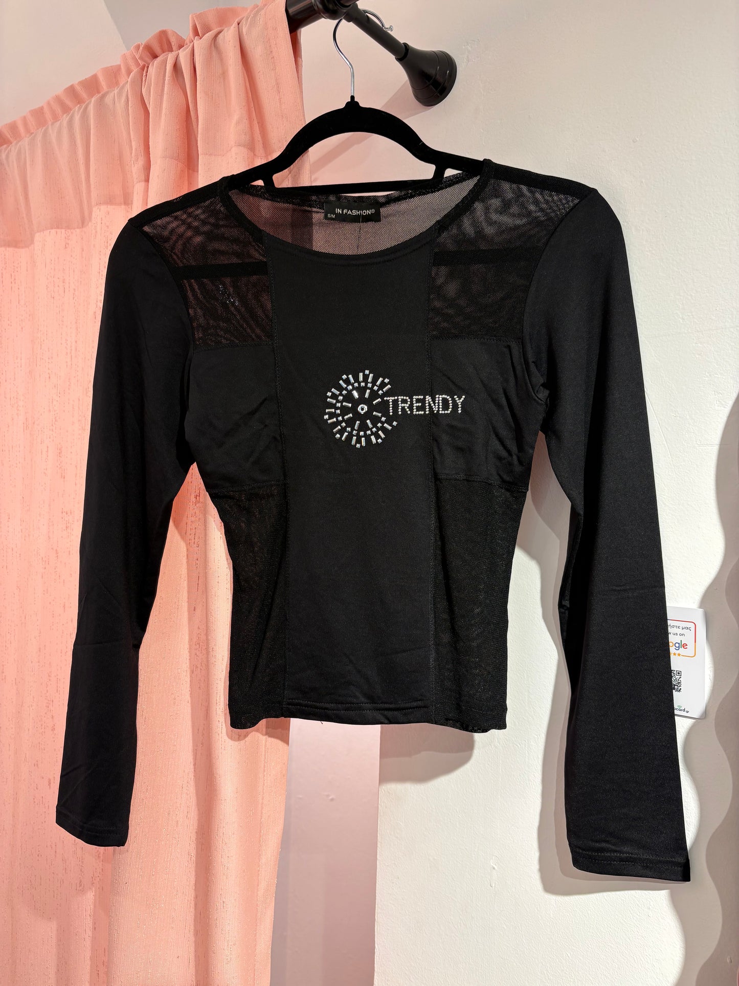 Y2k top with mesh details (S-M)
