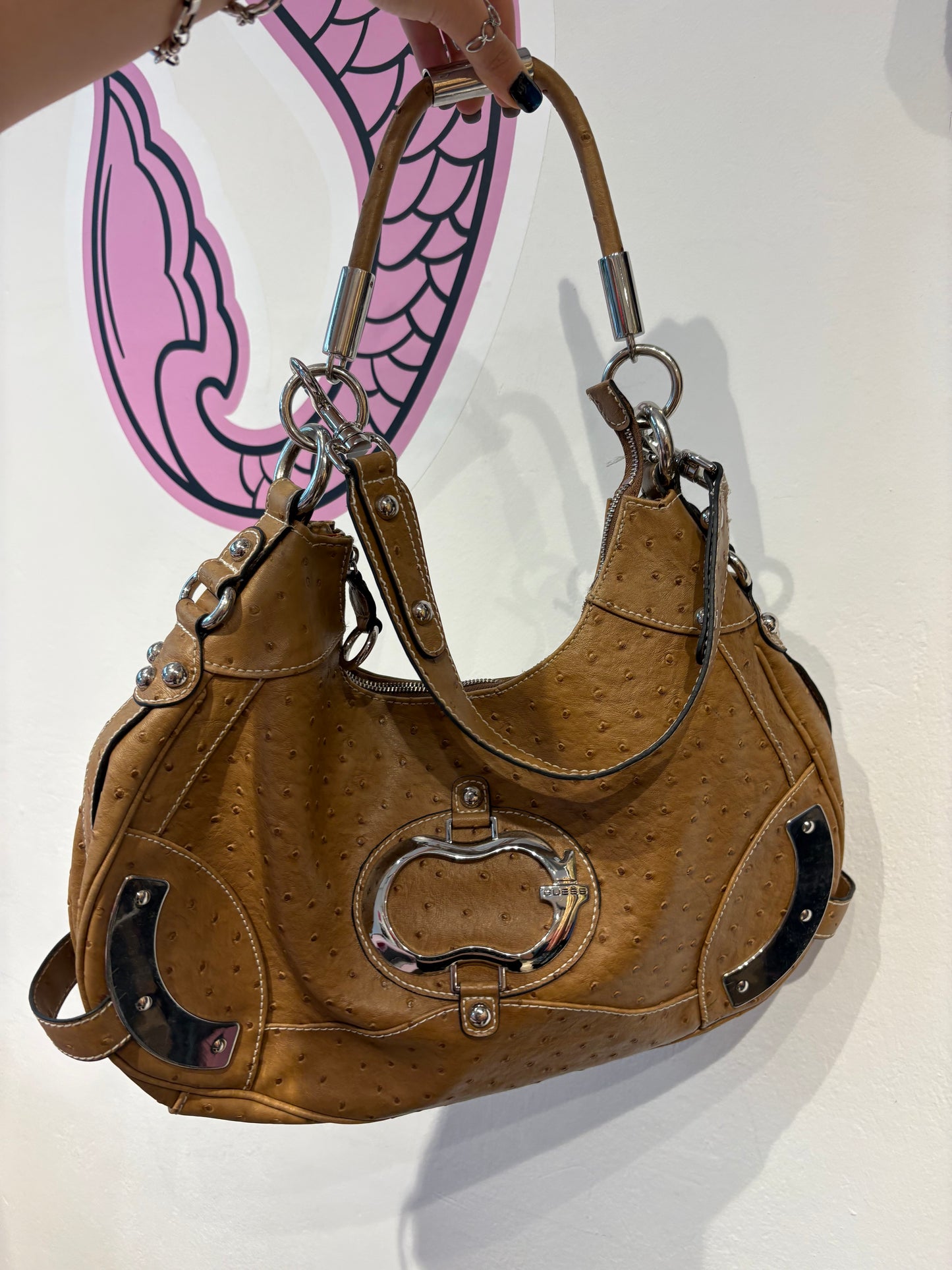 Incredible large Guess bag