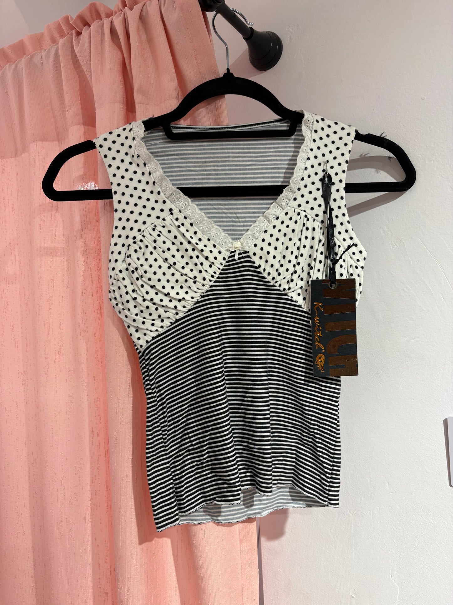 Super cute y2k graphic tank top (One Size)