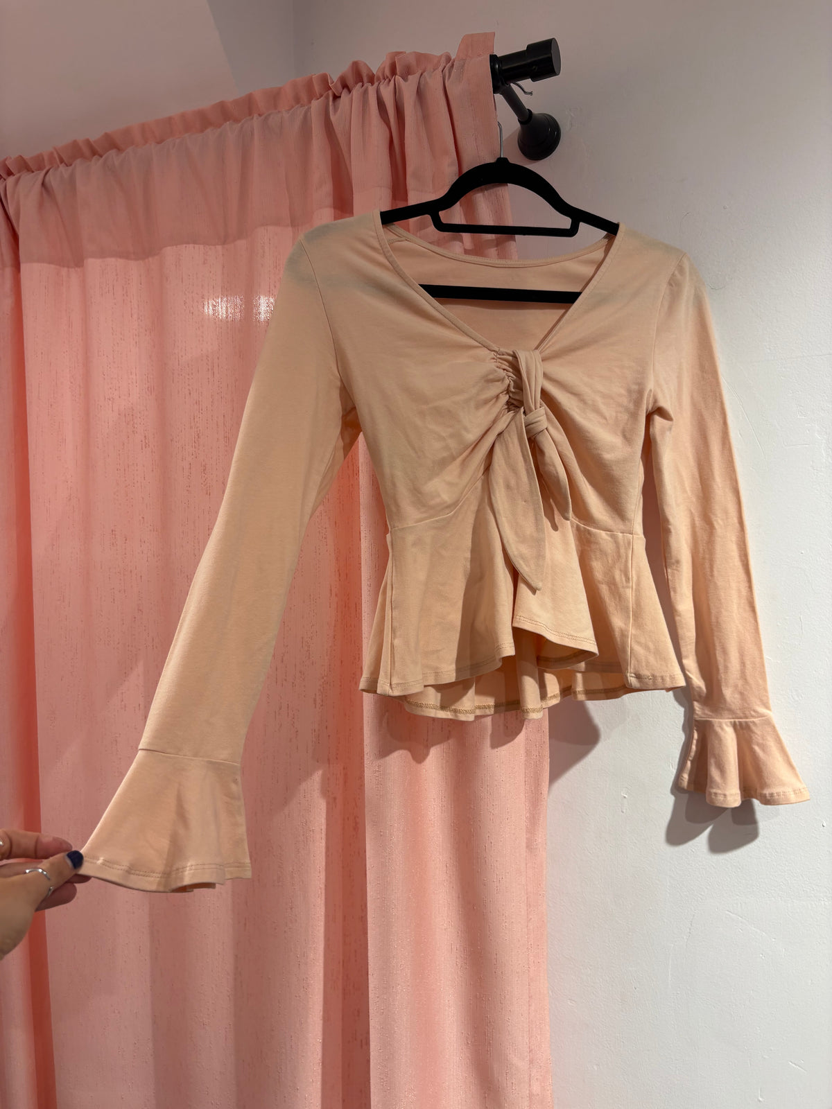 BSB long flared sleeve salmon pink top (M)