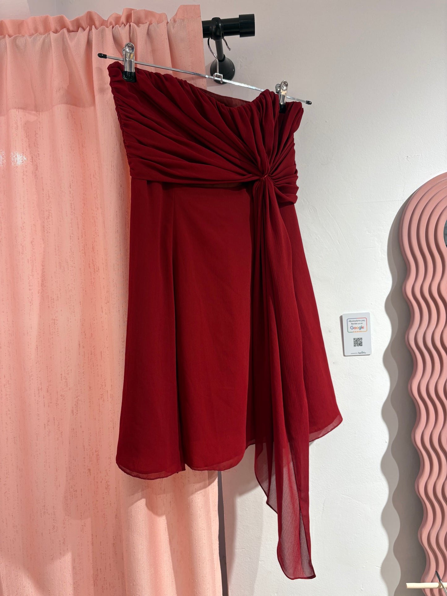 Incredible wine red strapless dress (M)