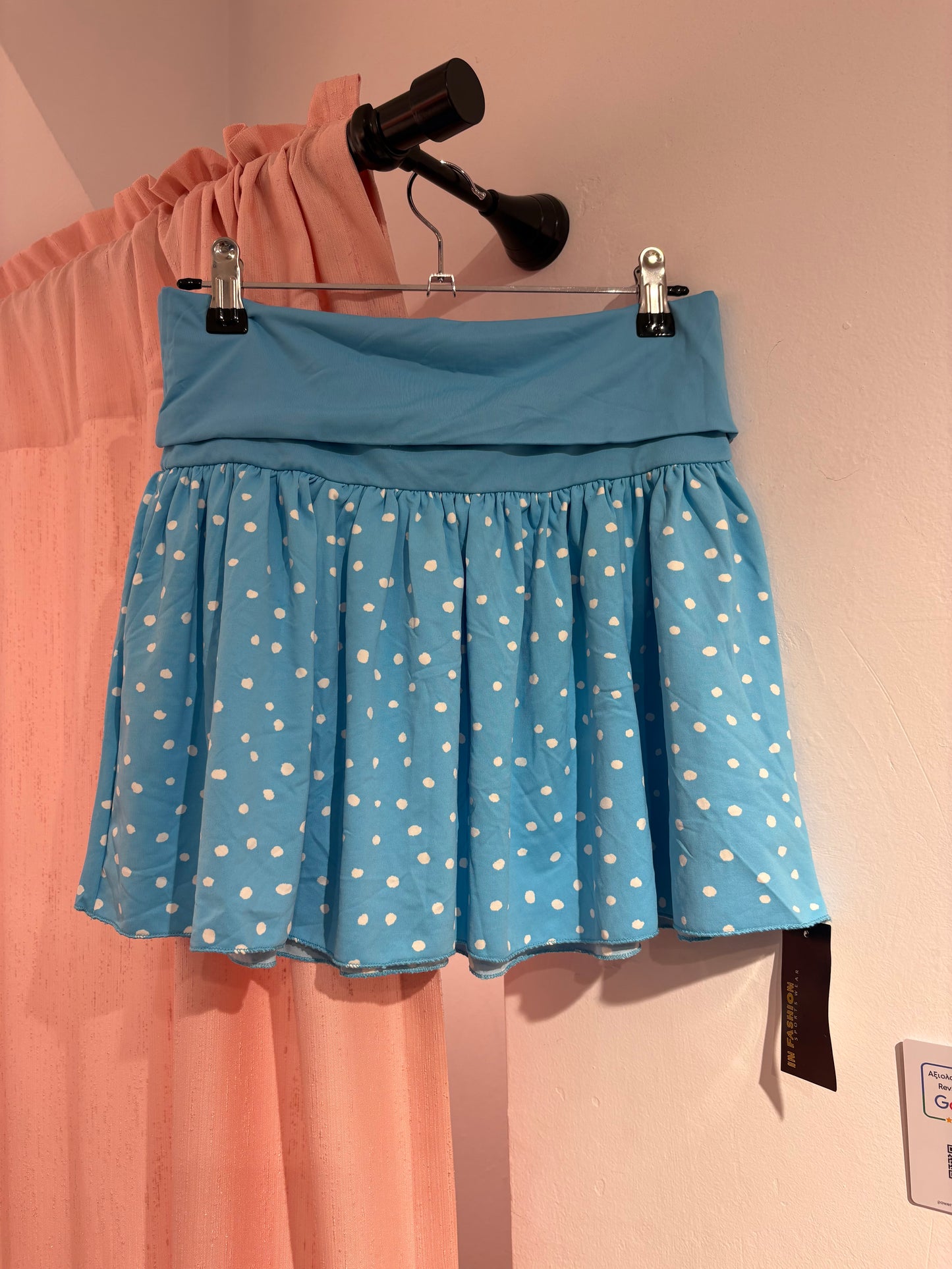 Super cute deadstock polka dot skirt (S/M)