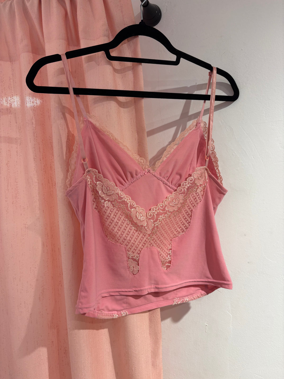 Pink cami top with laced details (Fits M-L)