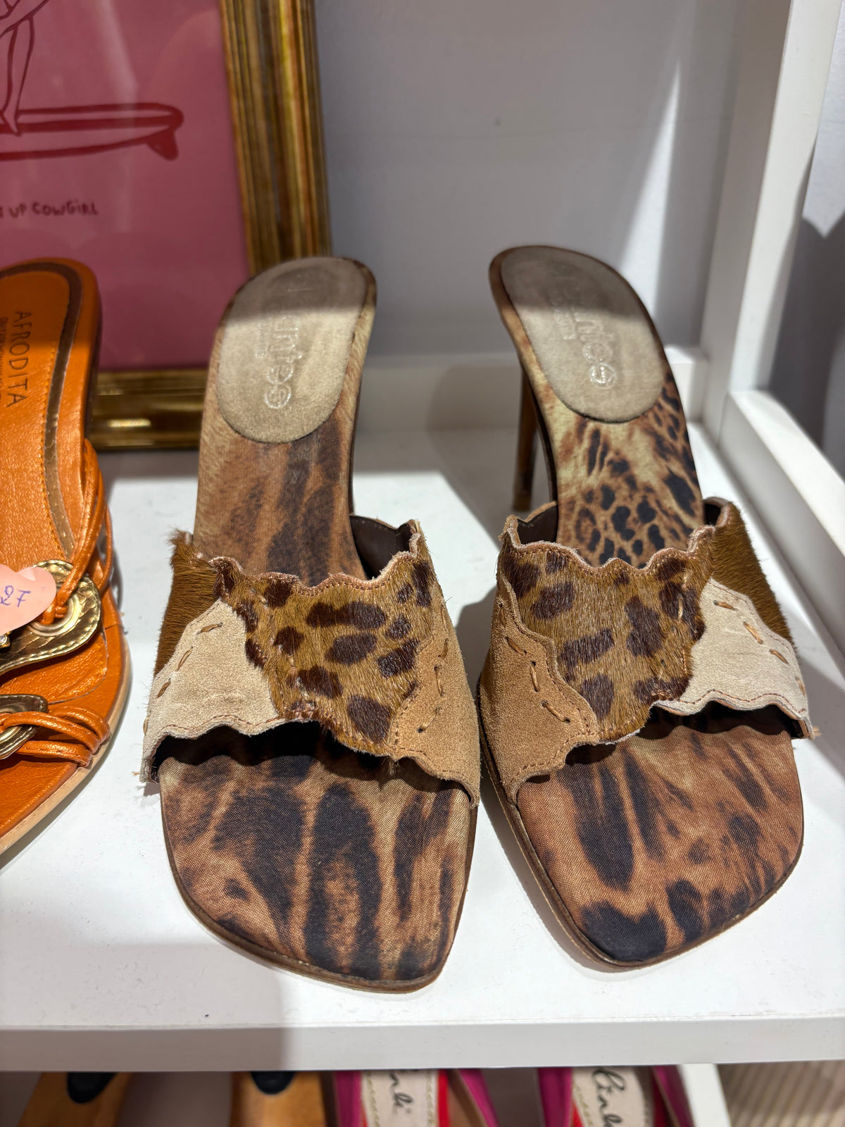 Iconic y2k heels with leopard print and fur details (Size: 37/5)