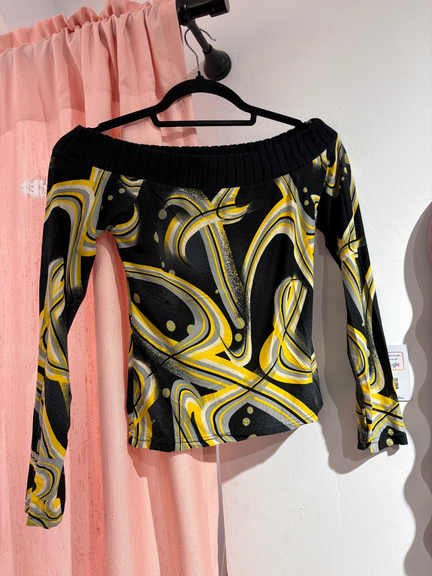 Y2k off-shoulder top with abstract yellow/black swirl print (S/M)