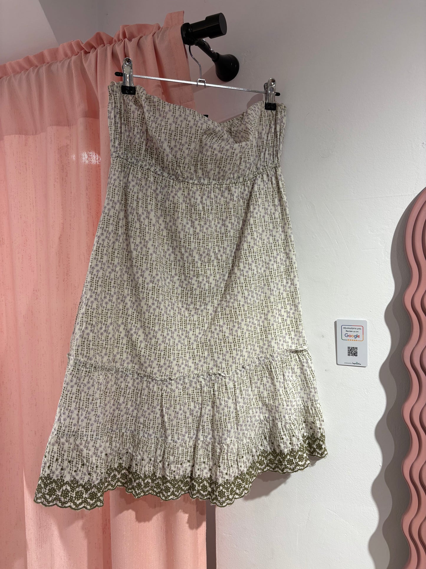 Pretty short strapless dress (L)