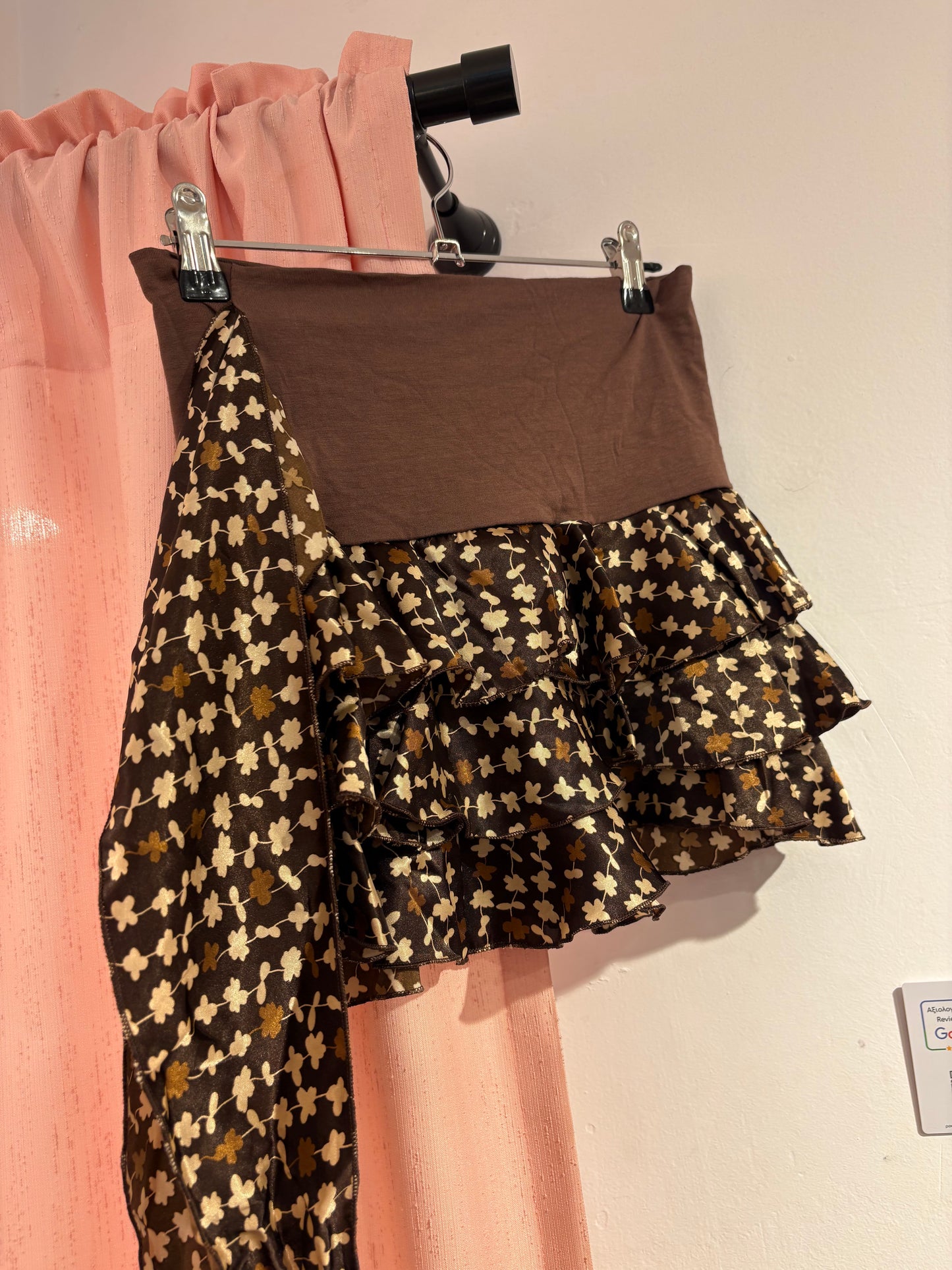 Y2K ruffle mini skirt with floral print (S)
