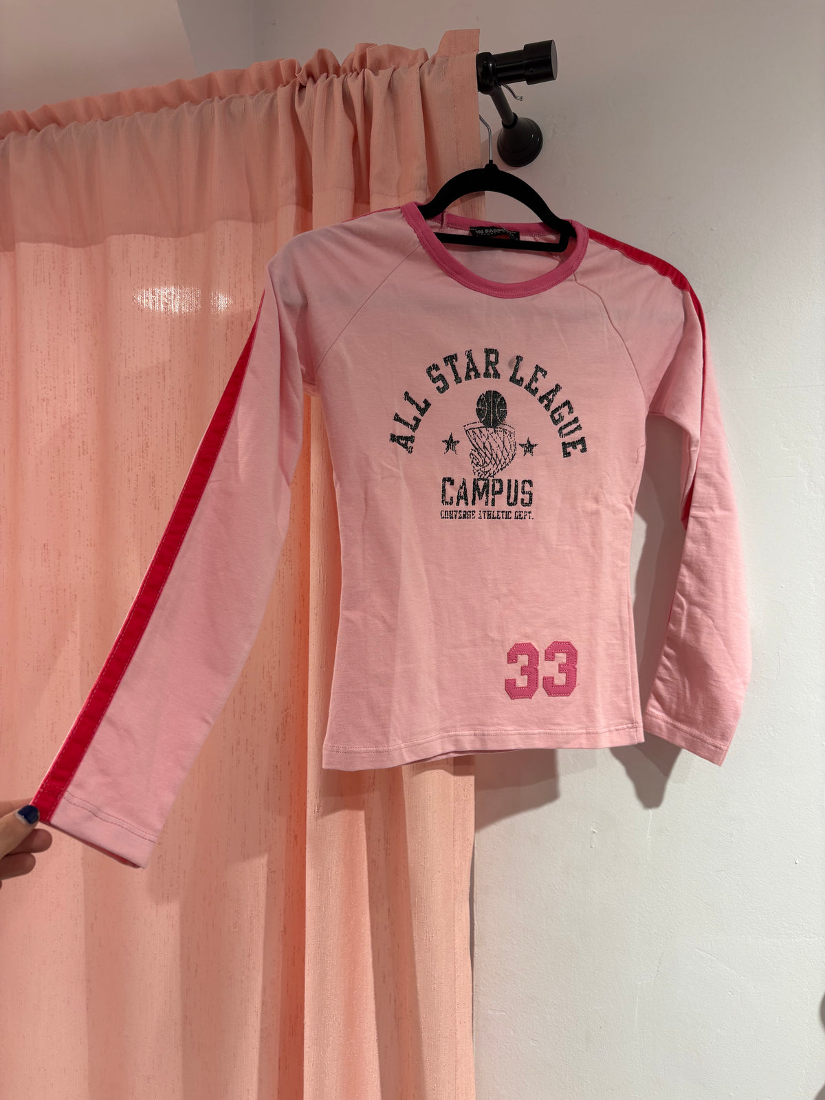 Super cute y2k pink top with velvet details (S)