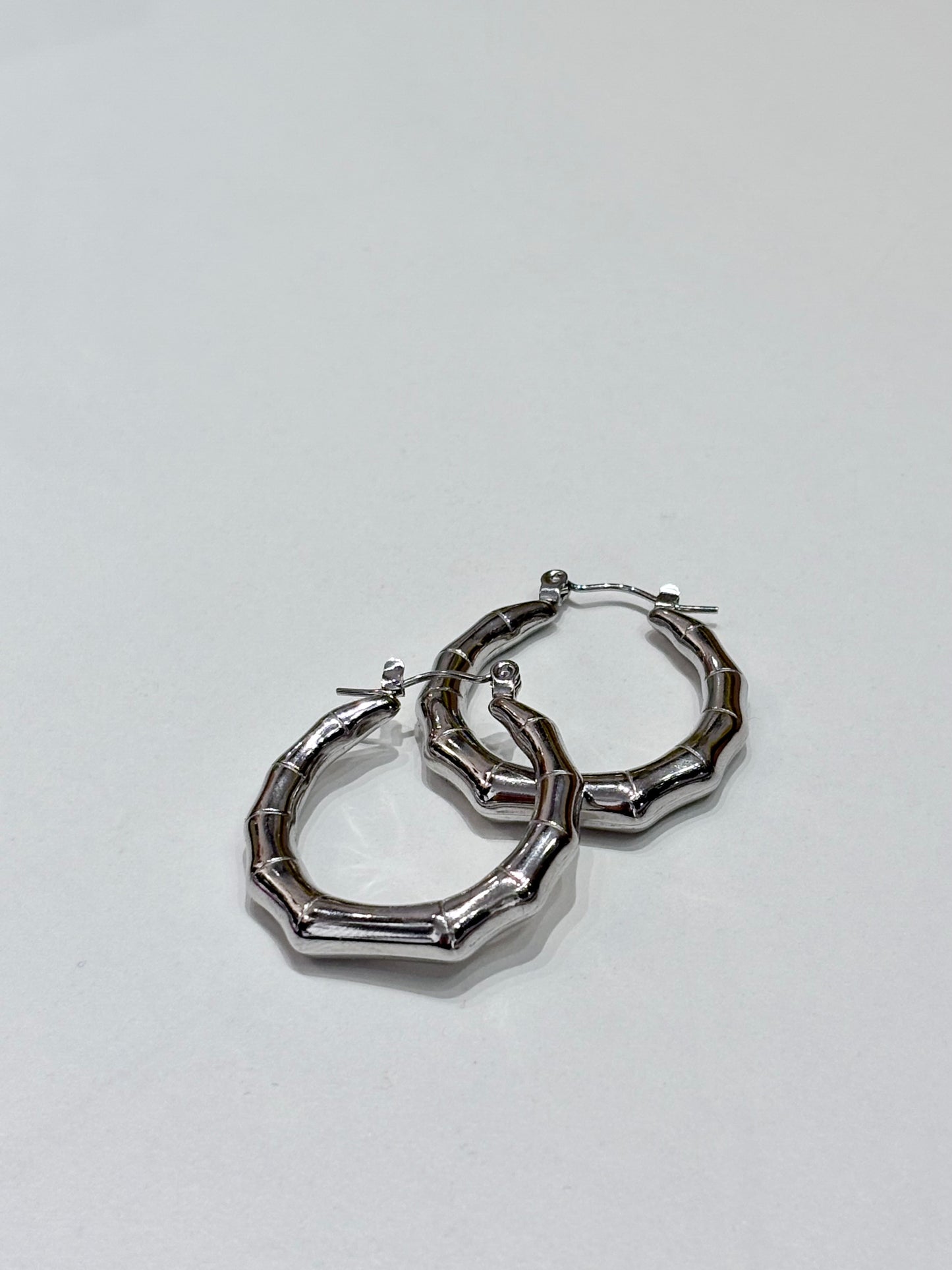 Stainless steel hoops