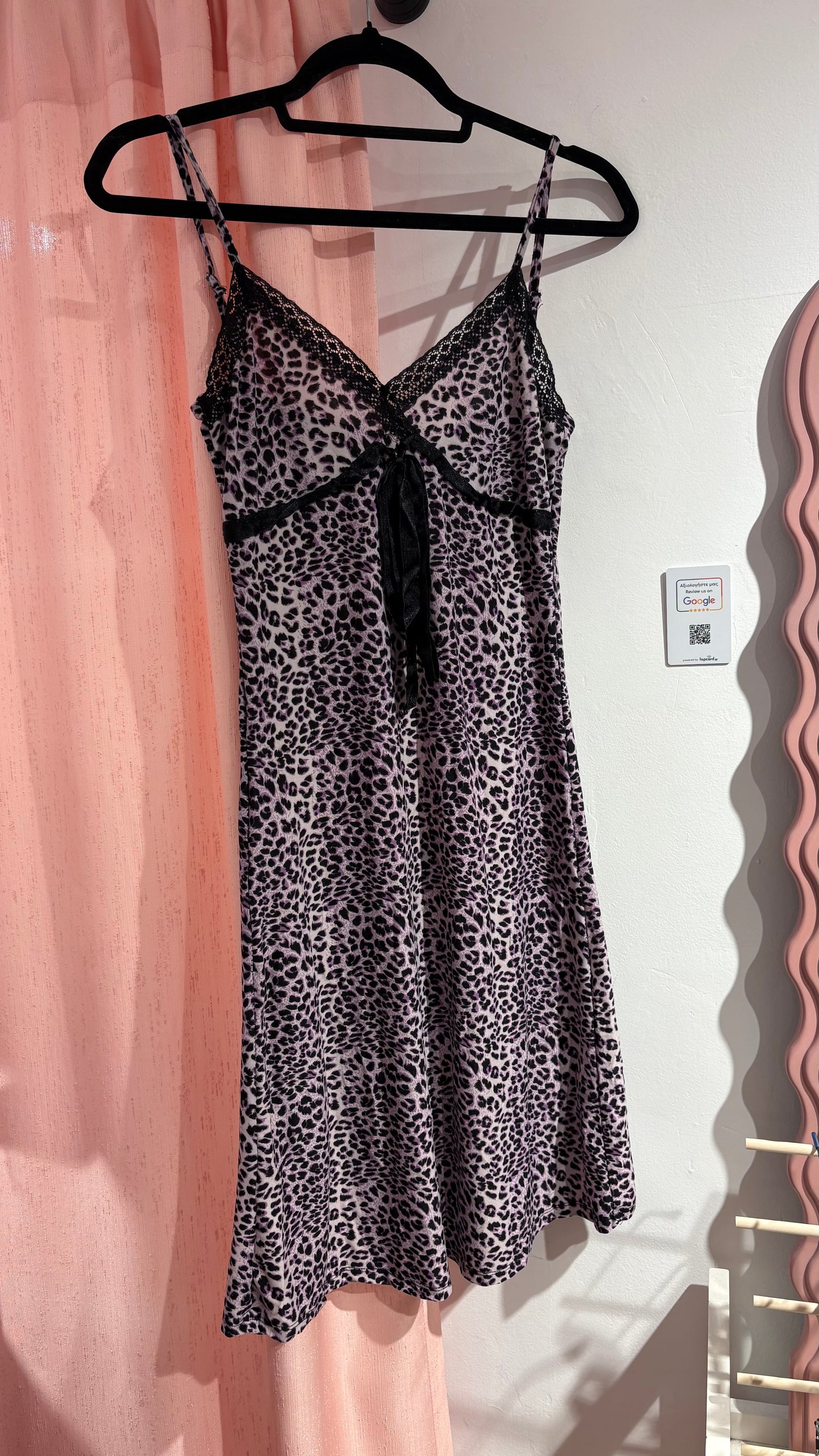 Beautiful leopard purple/black patterned dress (M)