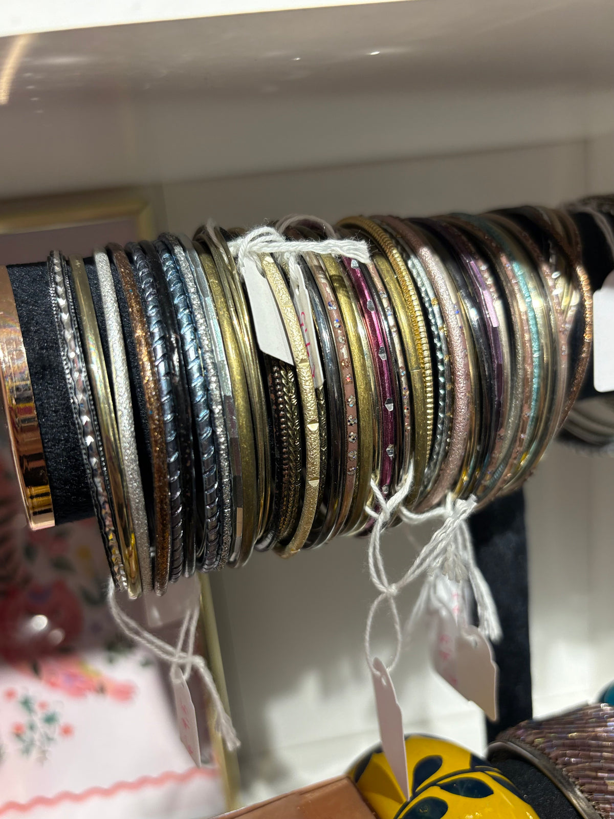 Stackable bangles (set of 6)