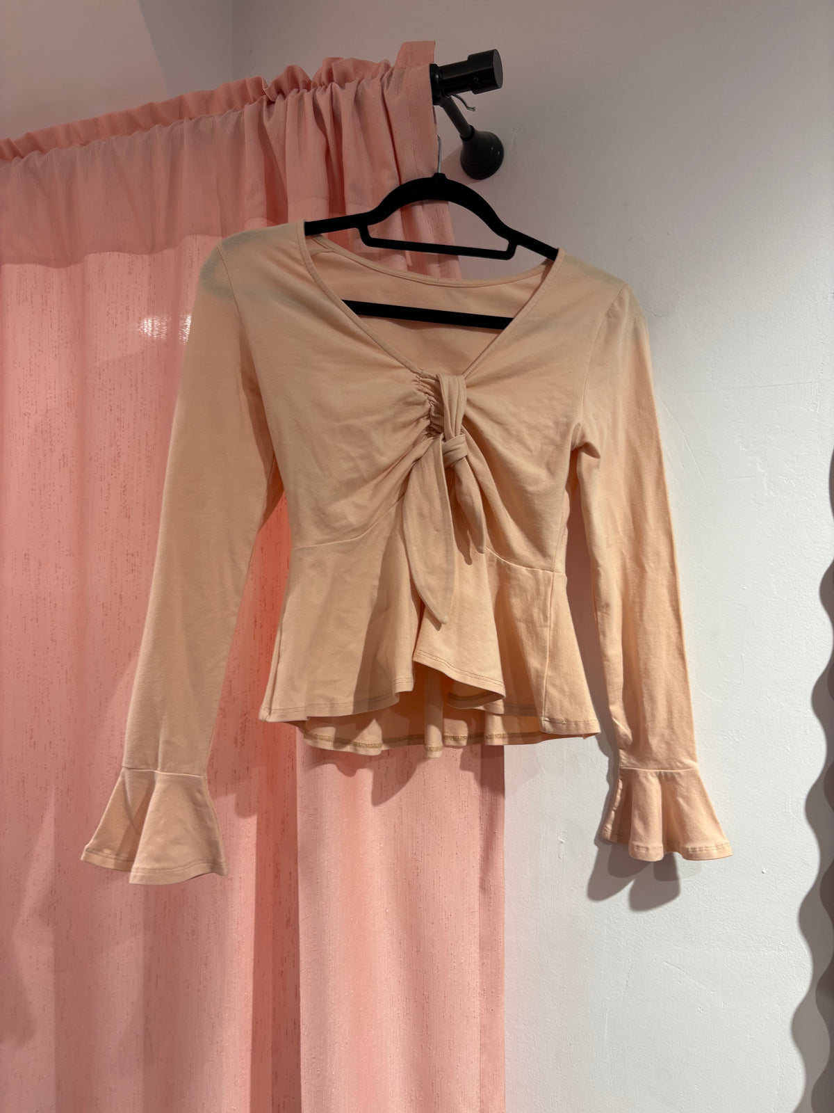 BSB long flared sleeve salmon pink top (M)