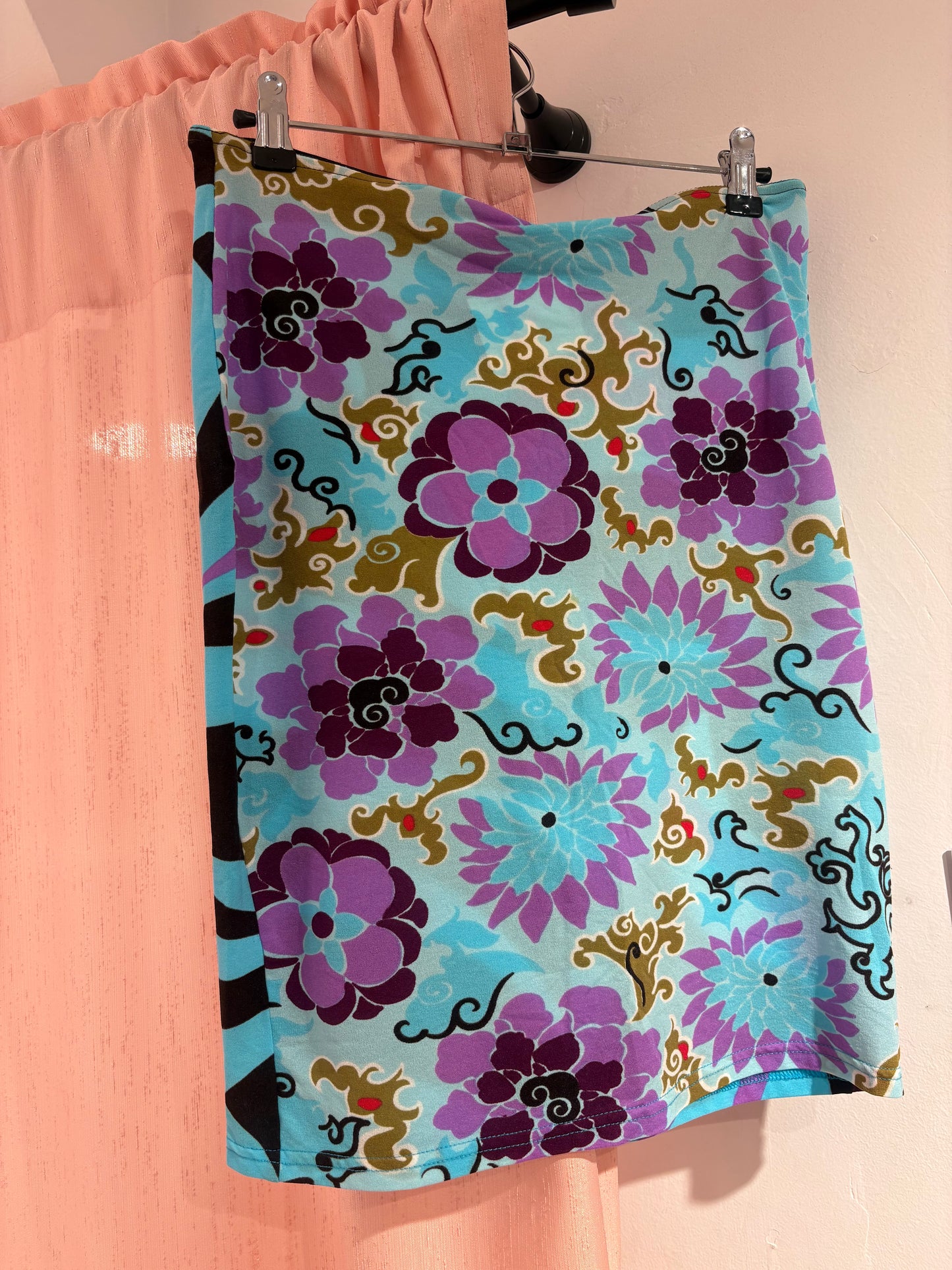 Beautiful Morgan surf-girl skirt (M)