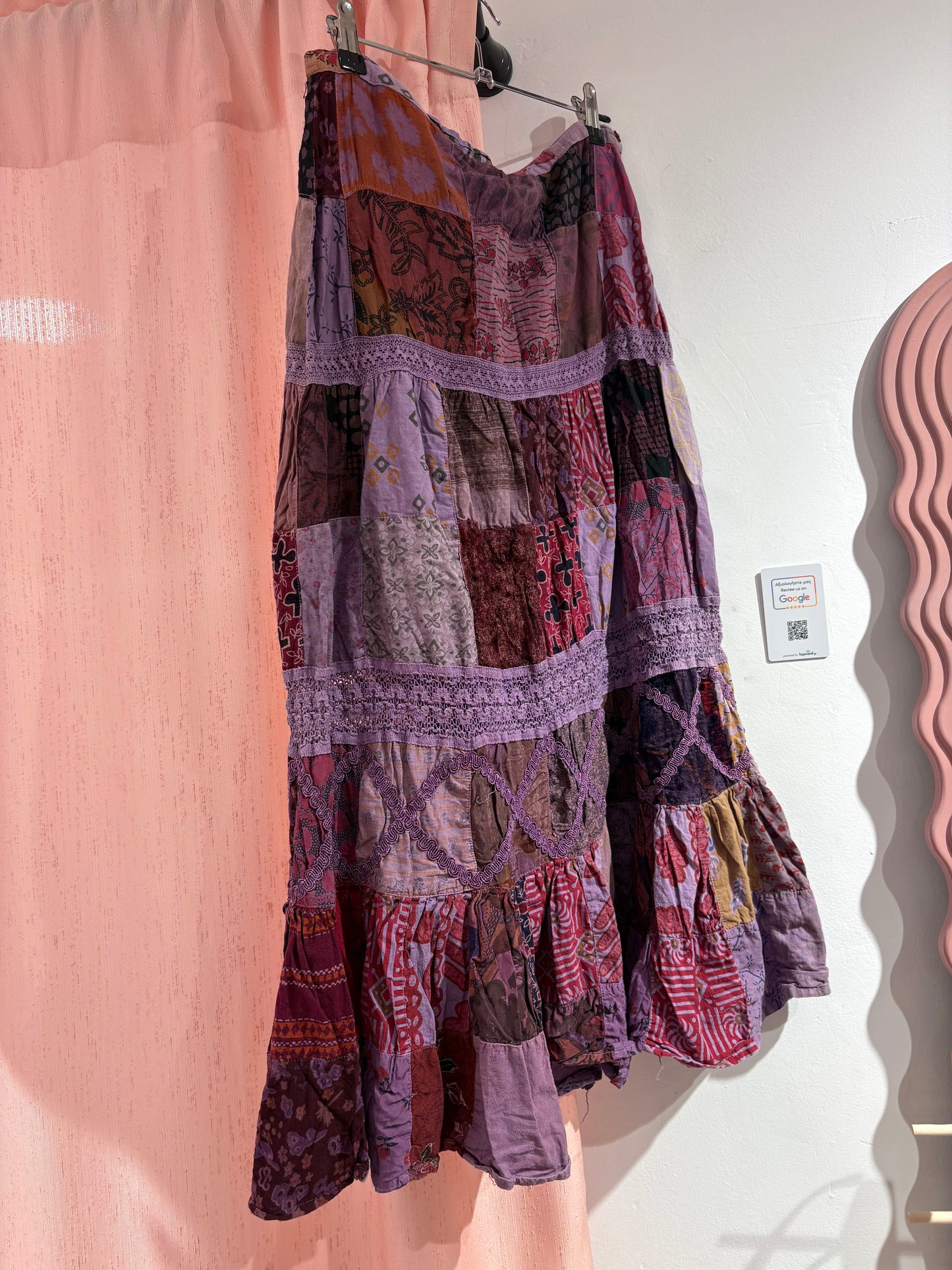 Incredible purple multi pattern skirt (M)
