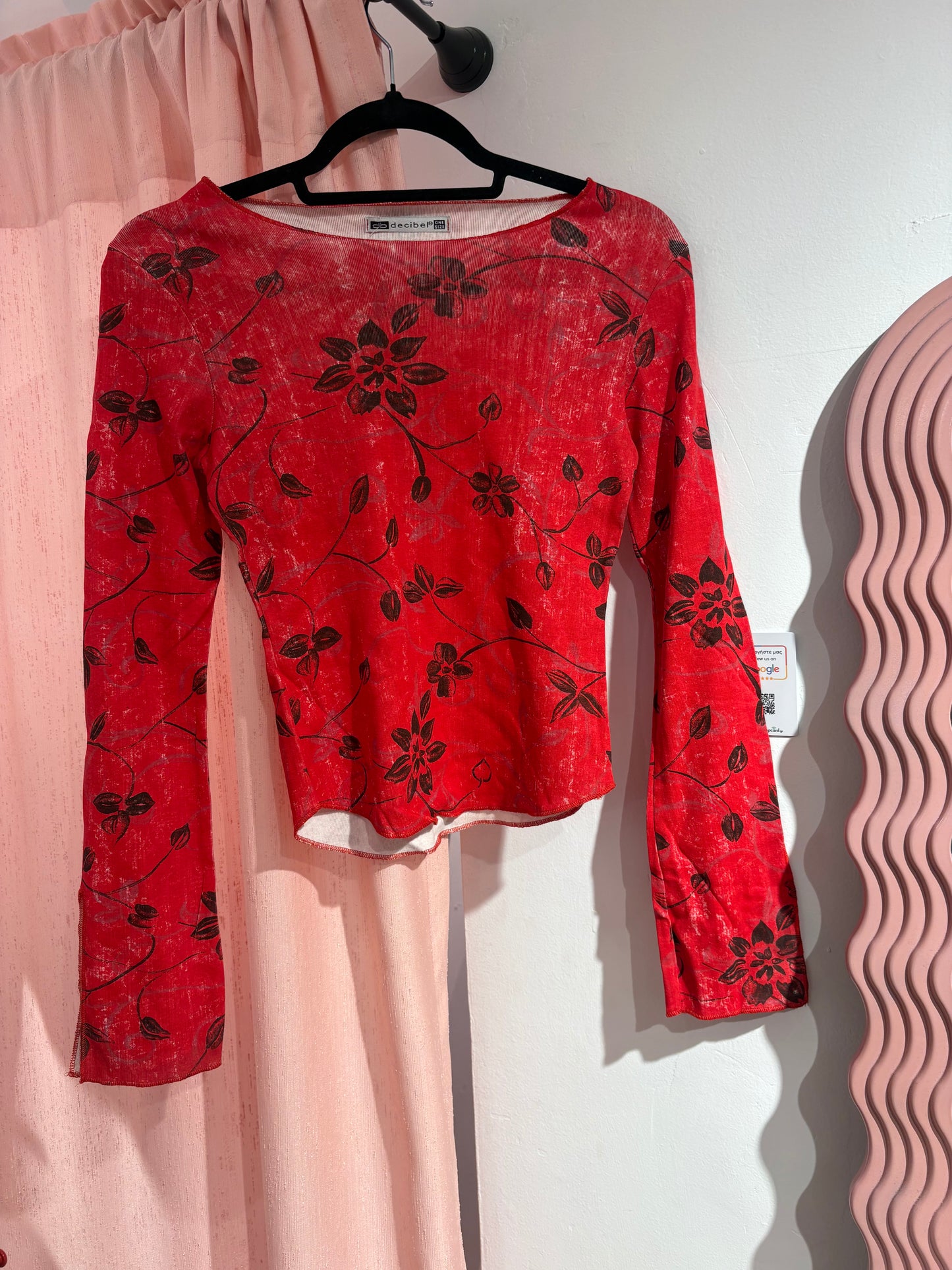 Y2k floral top with flared sleeves (One Size)