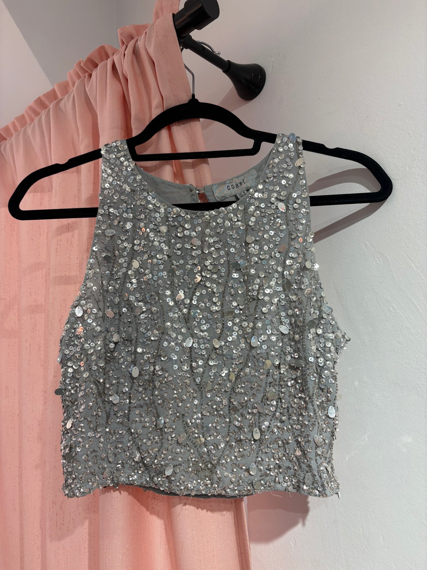 Stunning sequin crop top (S)