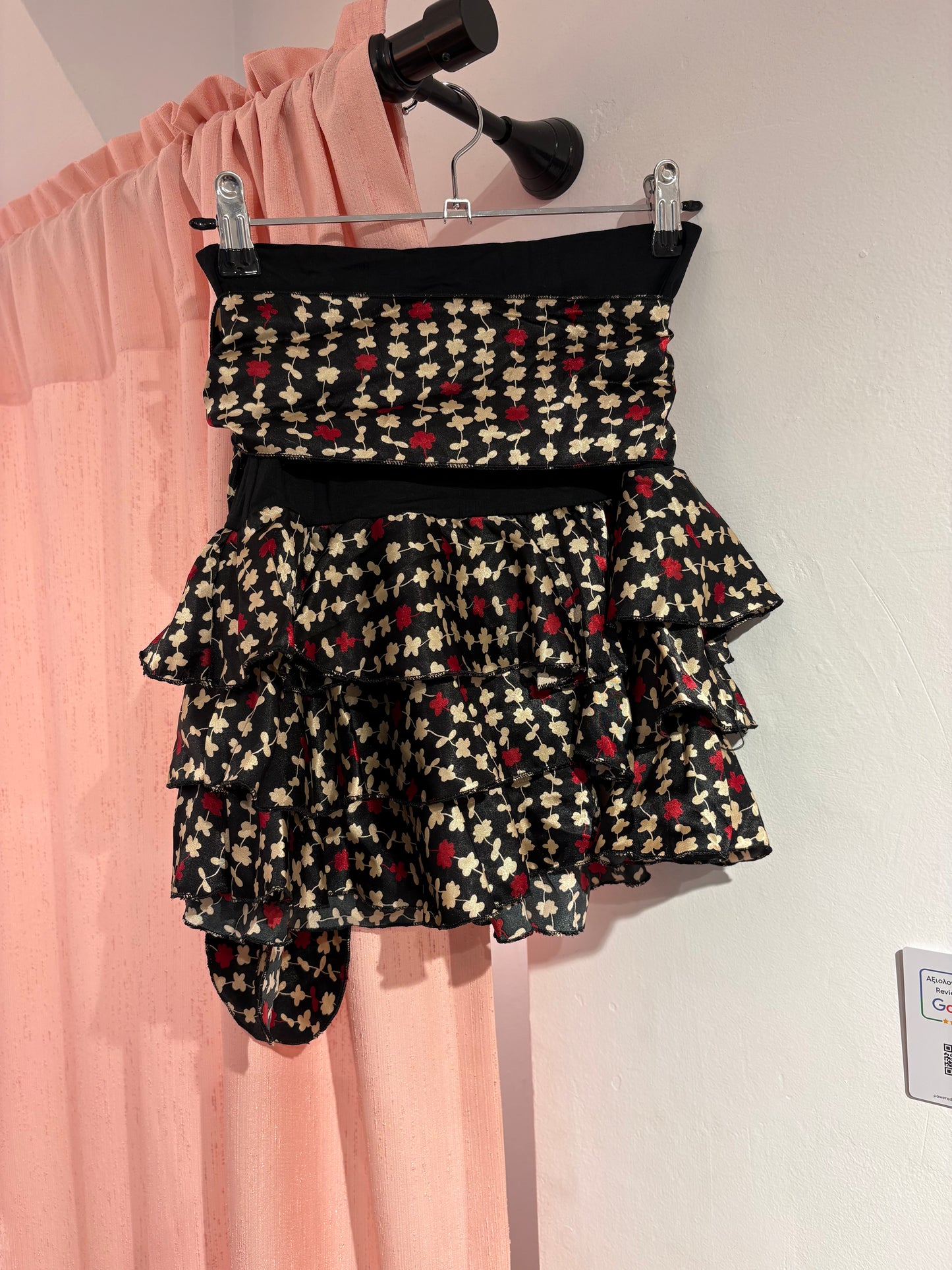 Y2K ruffle mini skirt with floral print (M)