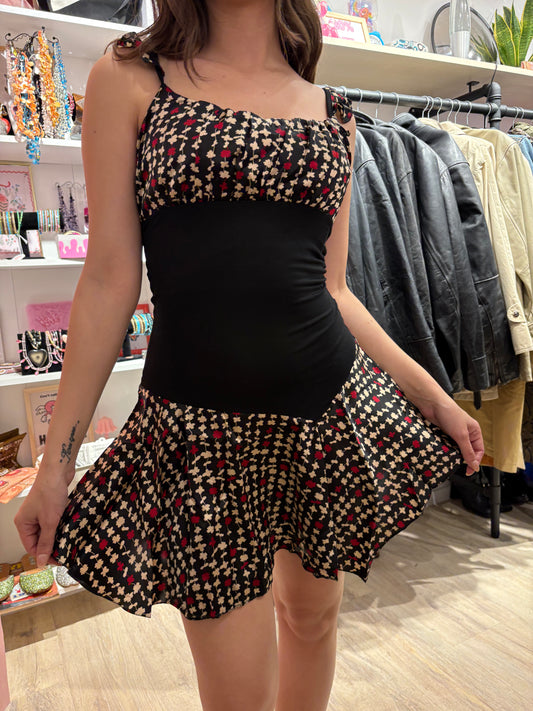 Mini dress with a floral print, fitted waist panel & a soft flared hem (S / M)