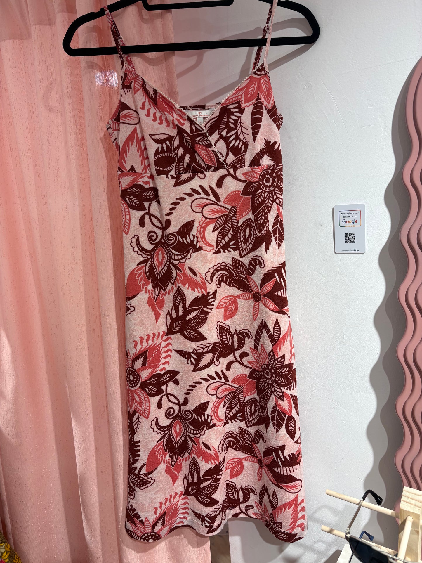 Beautiful floral midi dress (L)
