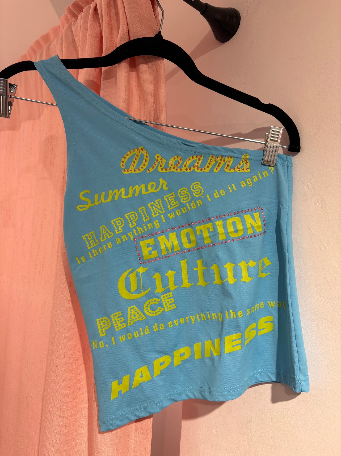 Cute one shoulder y2k top (S)