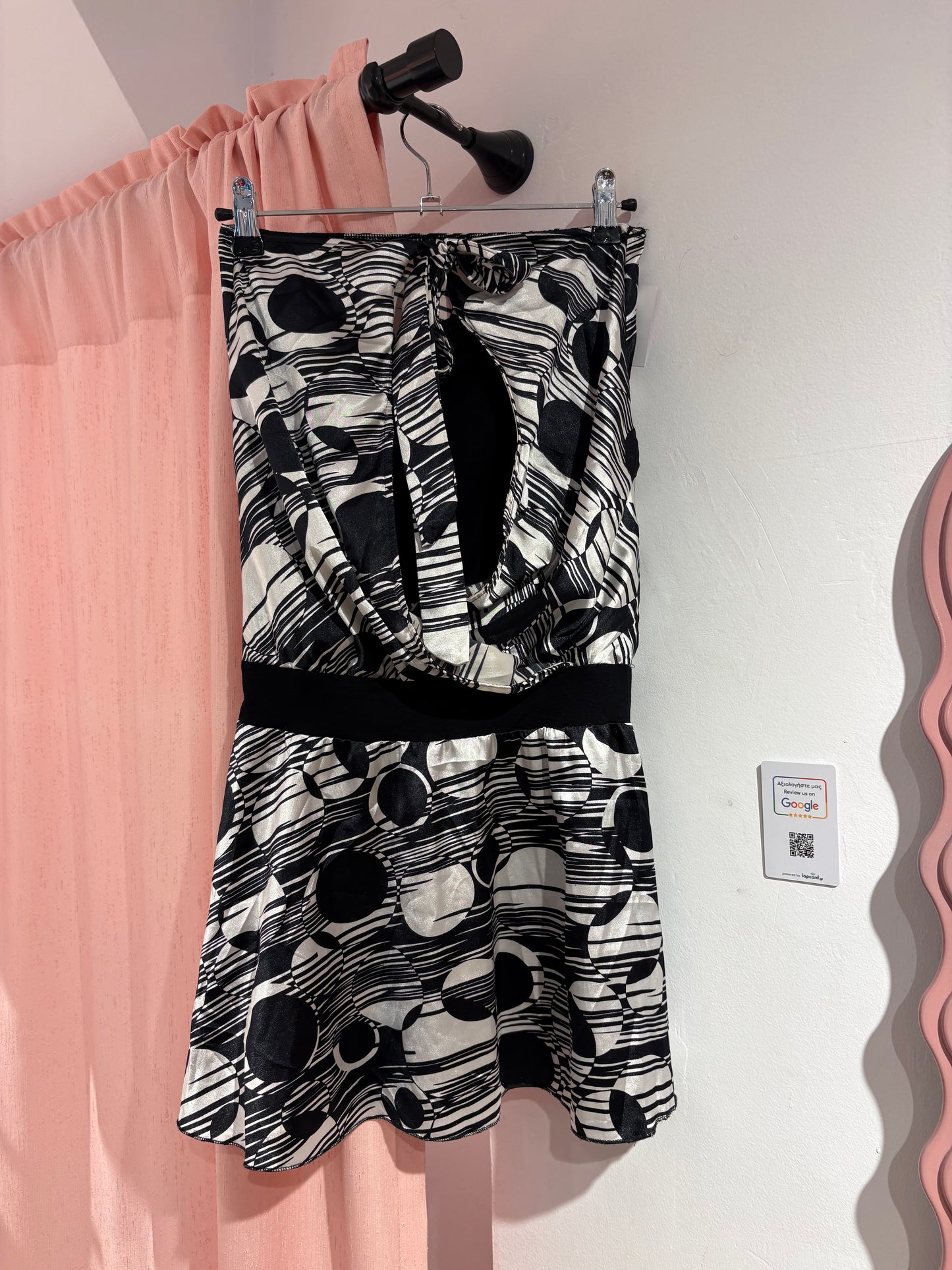 Pretty satin-like black & white dress (S)