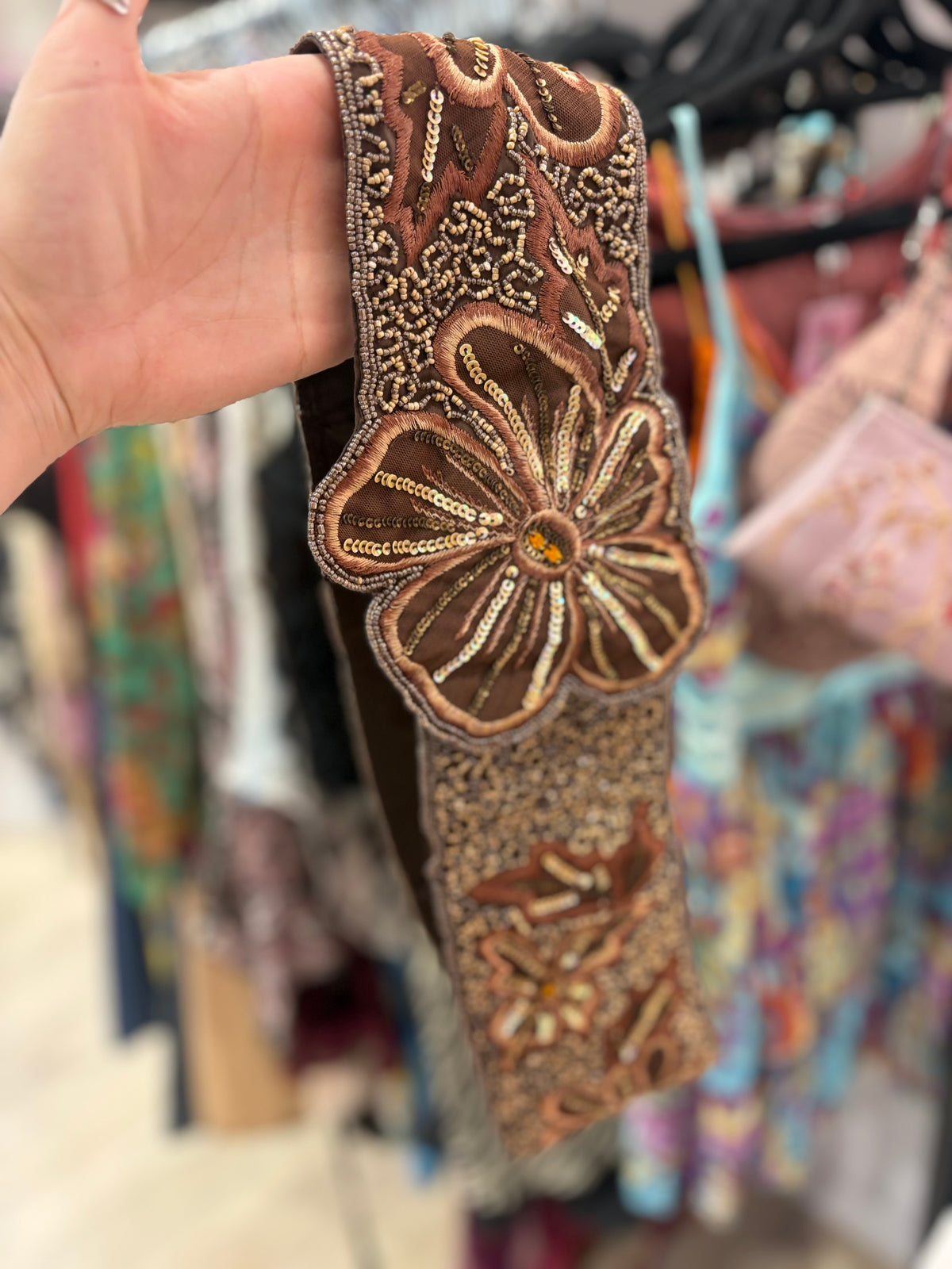 Incredible beaded belt with velcro close (Fits L-XL)