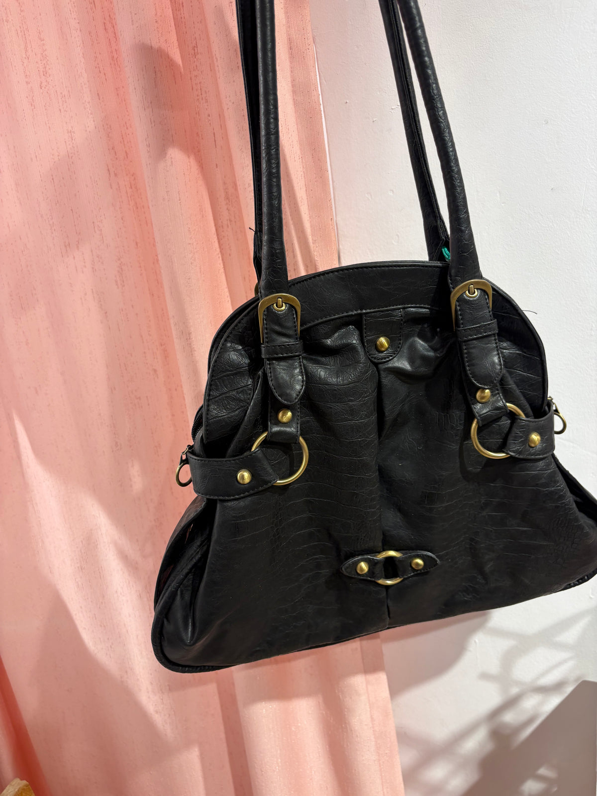 Vintage spacious bag