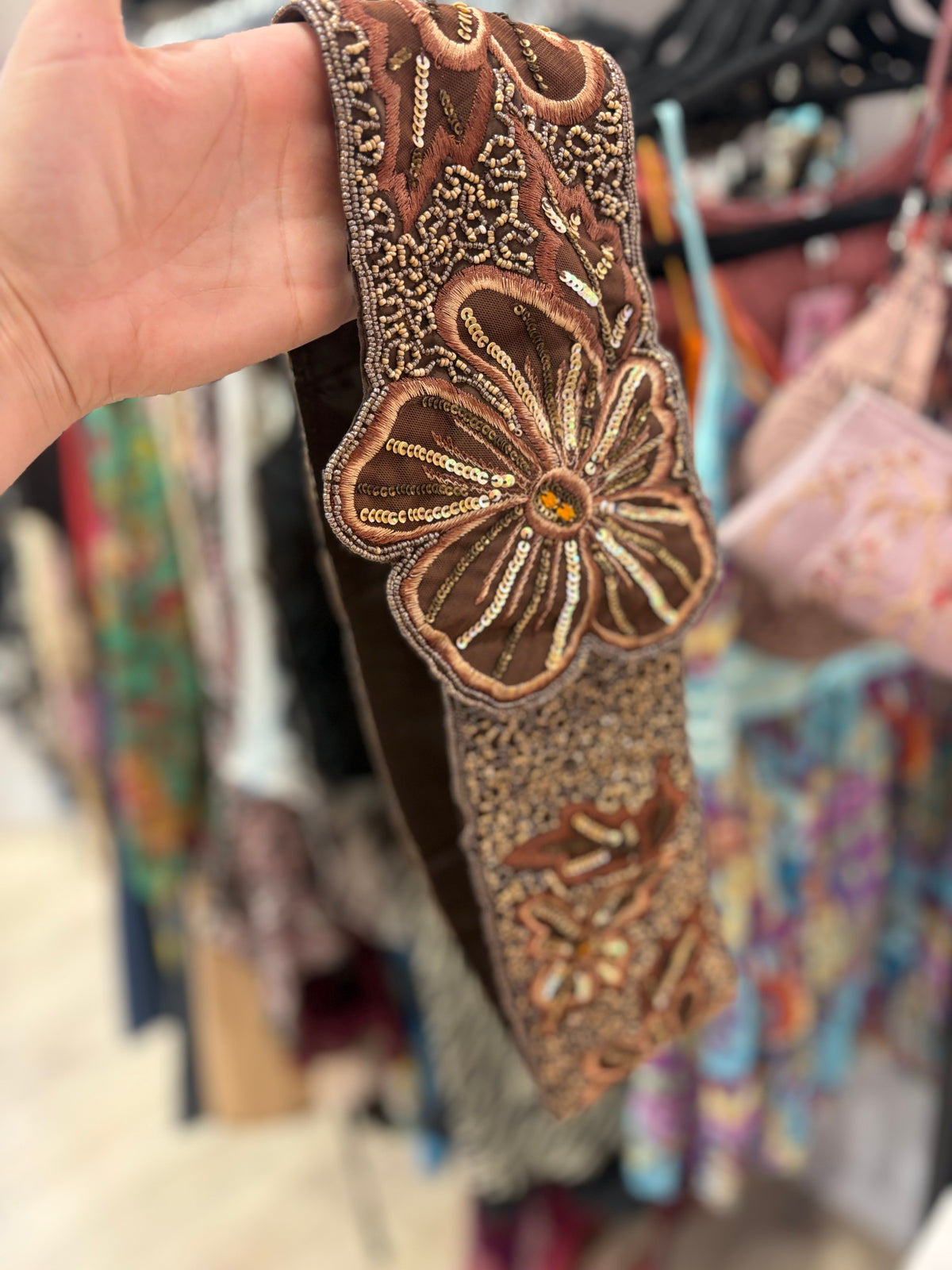 Incredible beaded belt with velcro close (Fits L-XL)