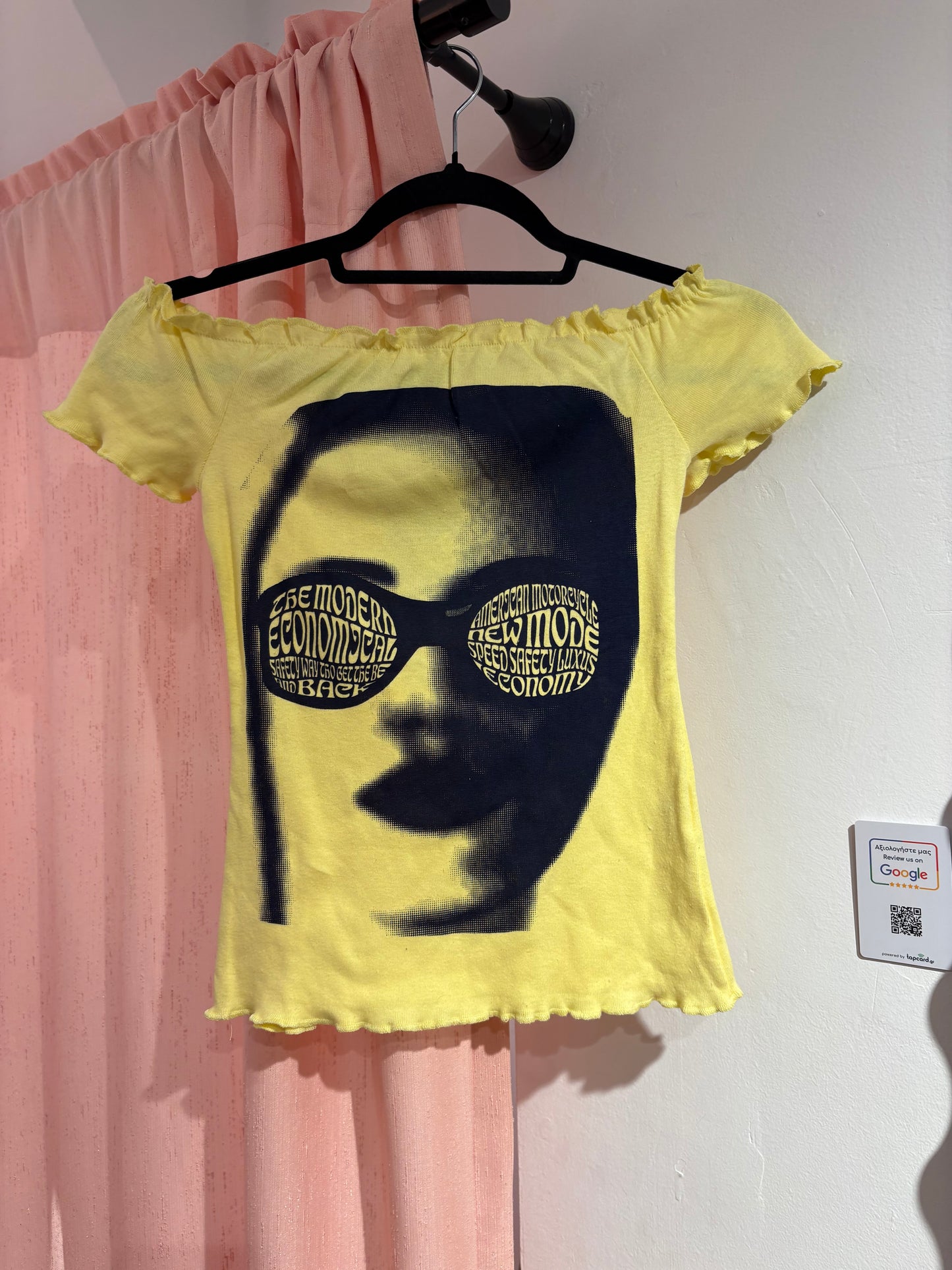 Off-shoulder cute true y2k top (S/M)