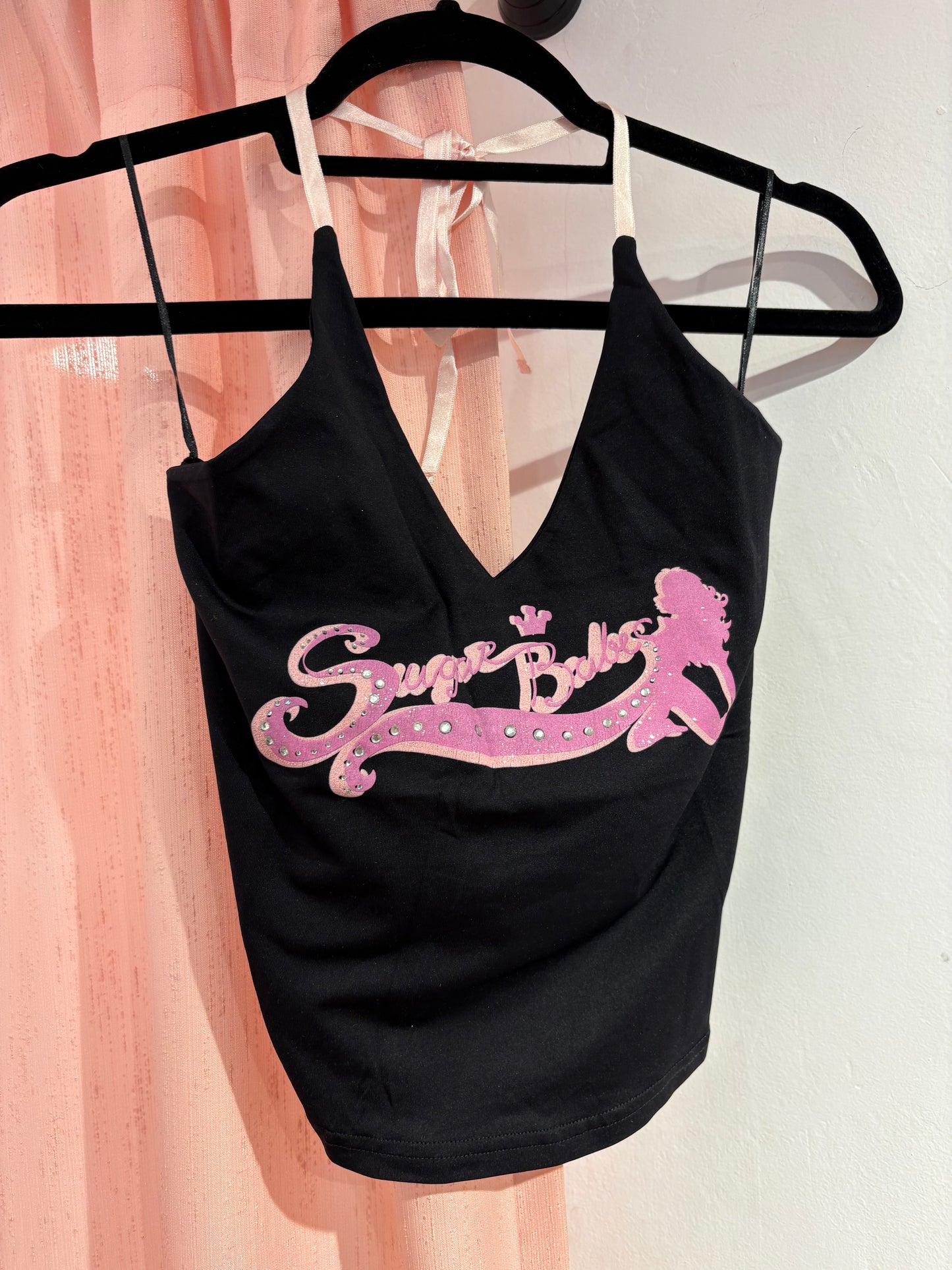 Super cool v-neck top (M)