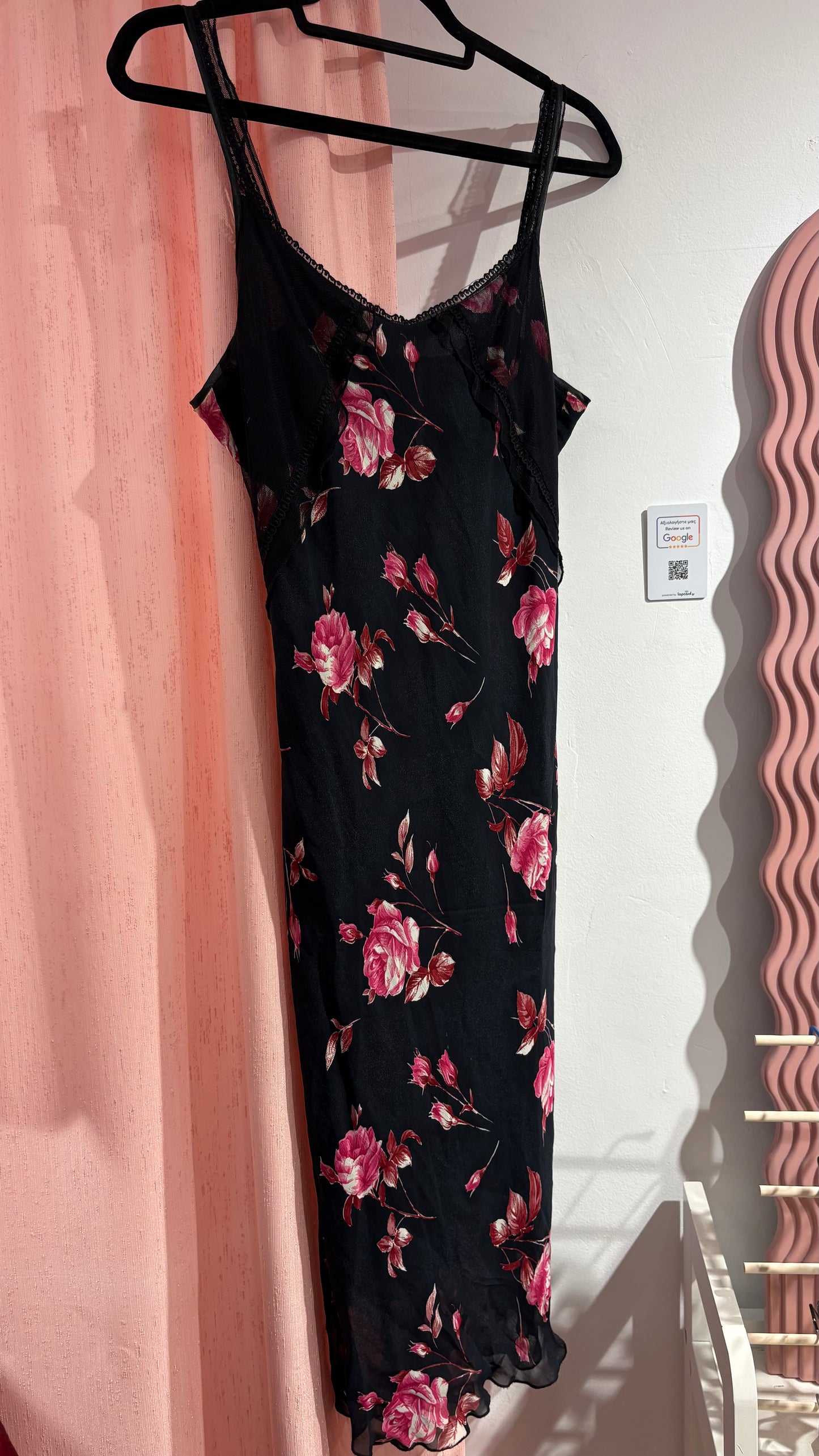 Beautiful midi floral dress 100% rayon (M)
