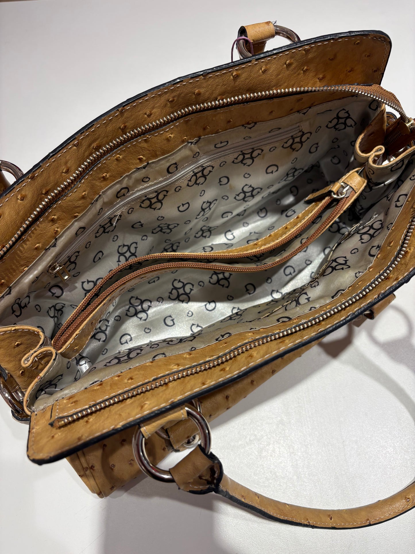 Incredible vintage Guess bag