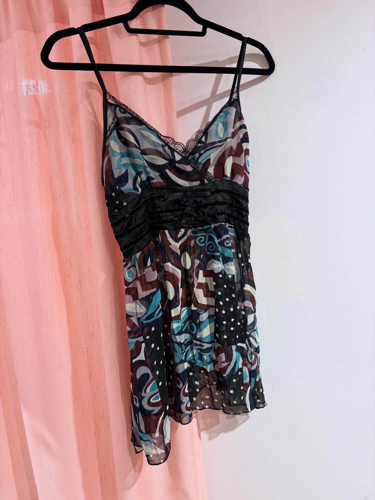Super cute long cami top (M-L)