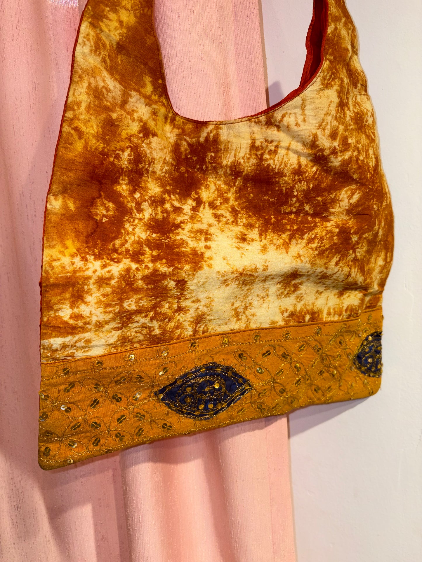 Super-cute boho-style long bag (Deadstock)