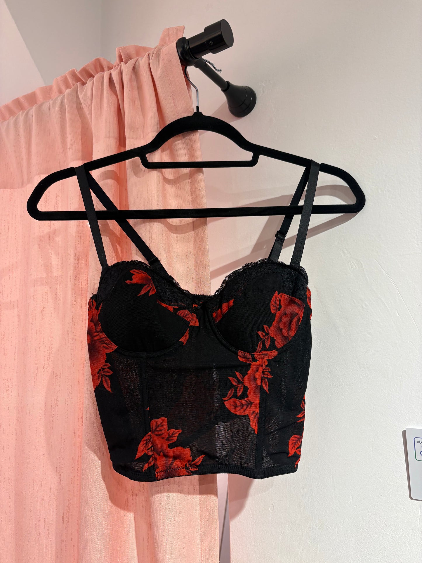 Black corset with vivid red flowers (S-M / 75B)