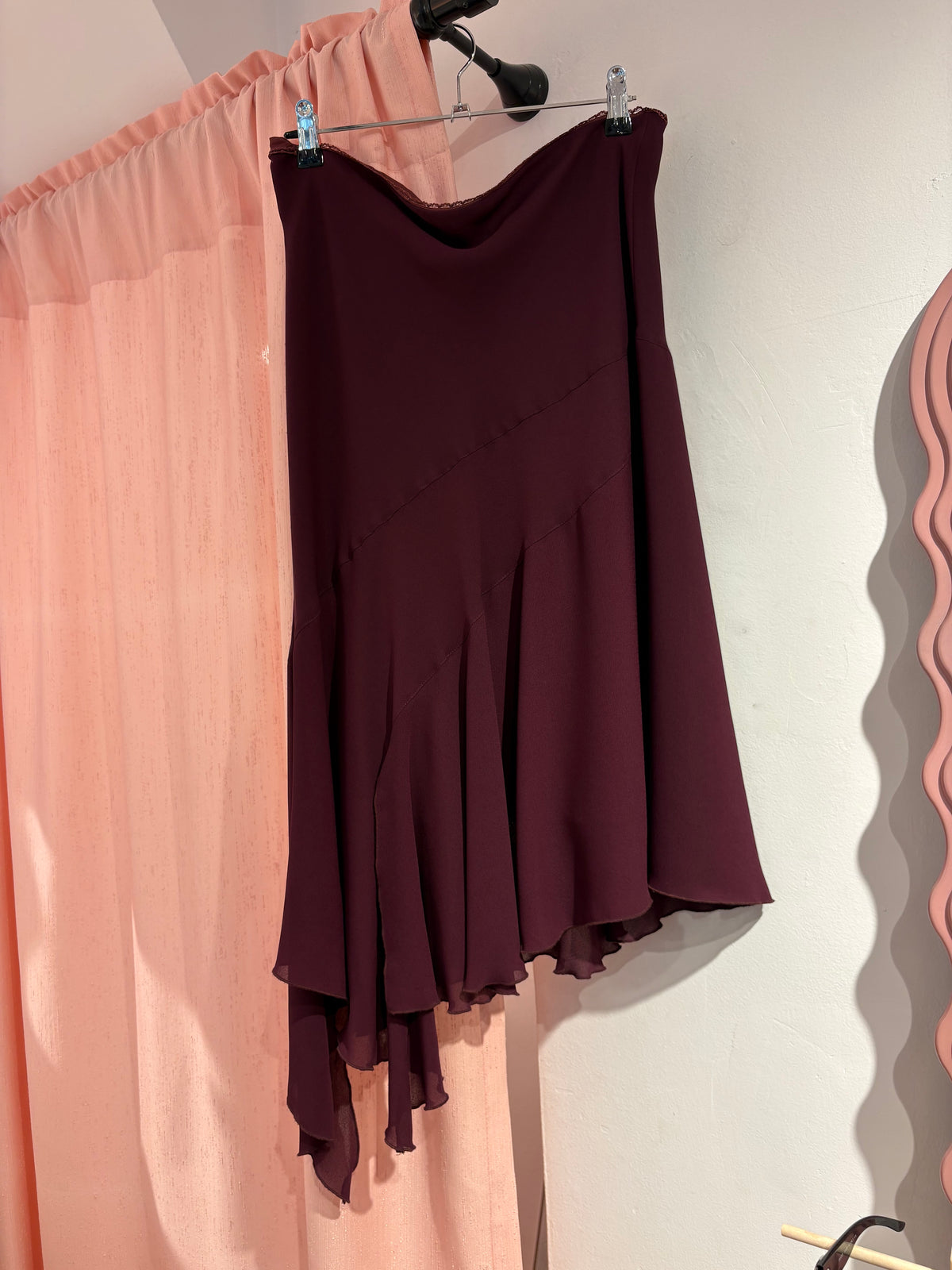 Burgundy asymmetrical midi skirt (M)