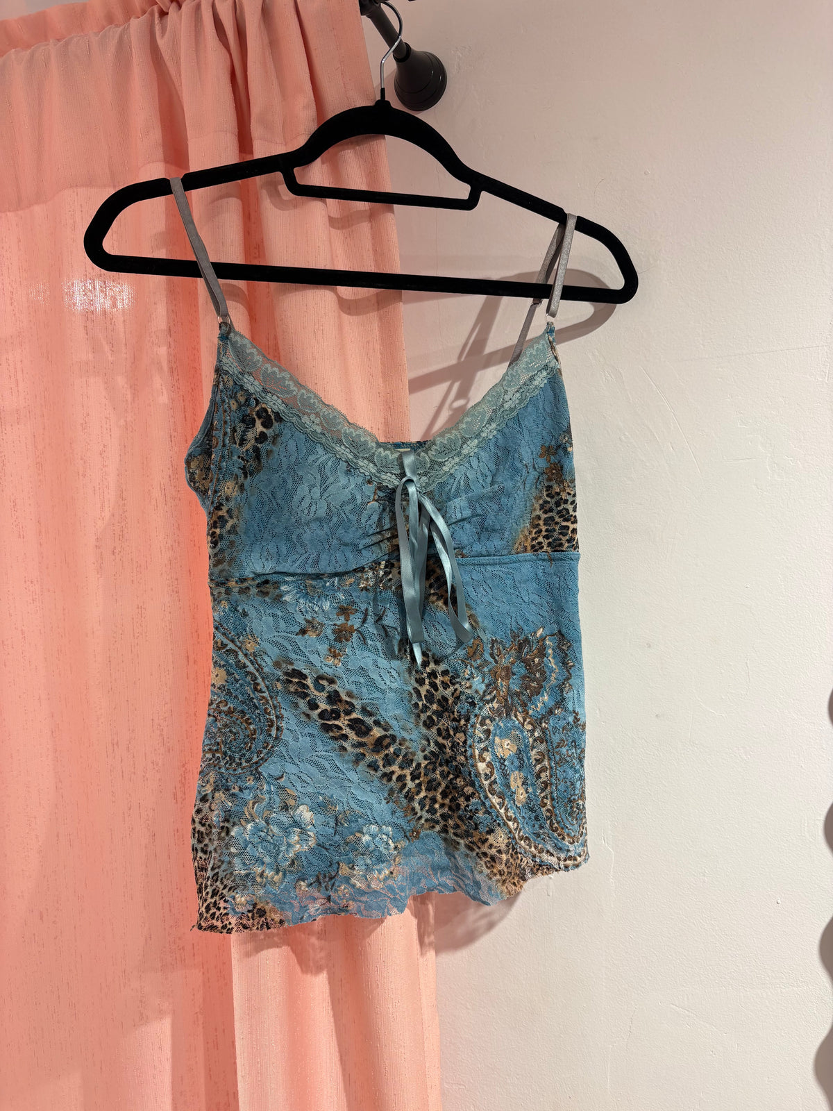 Incredible Ysatis cami top (M)