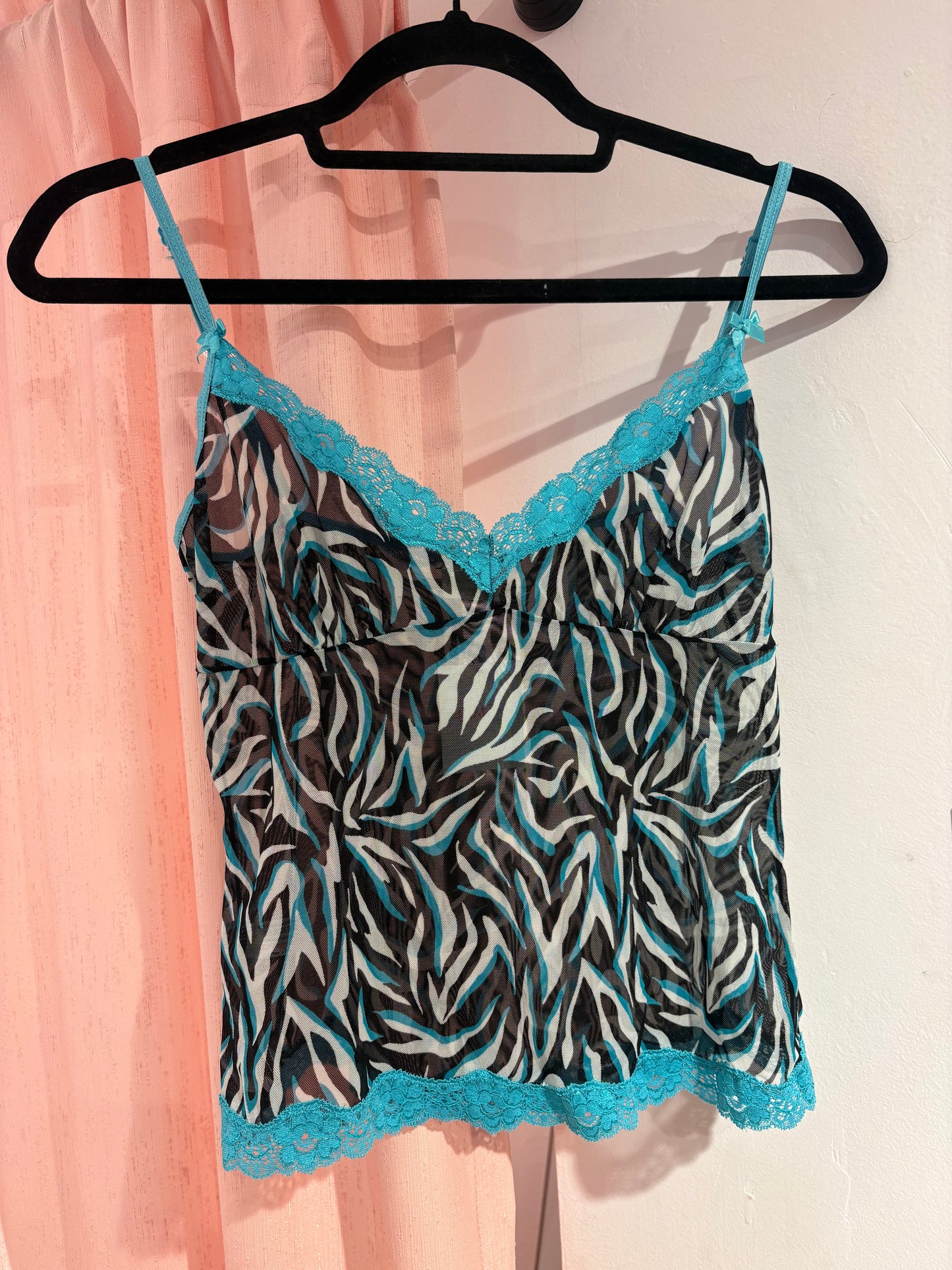 Accessorize mesh cami top in animal print (M)