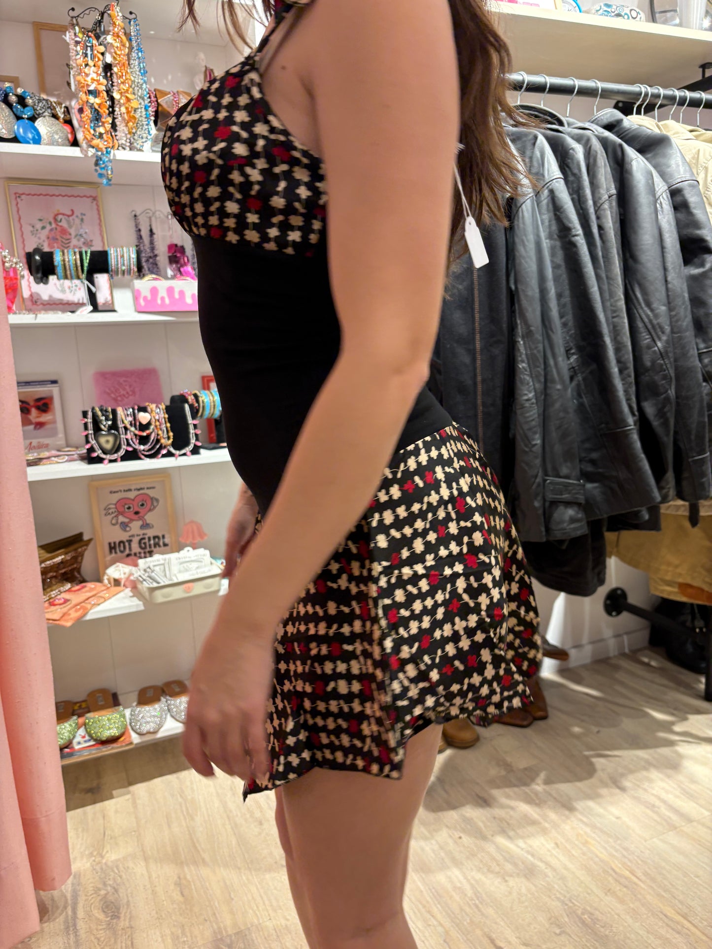 Mini dress with a floral print, fitted waist panel & a soft flared hem (S / M)