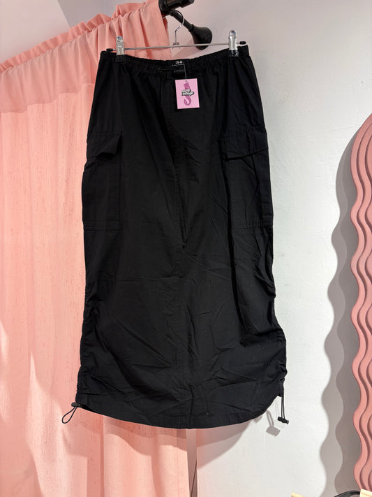 Black midi skirt (XS)