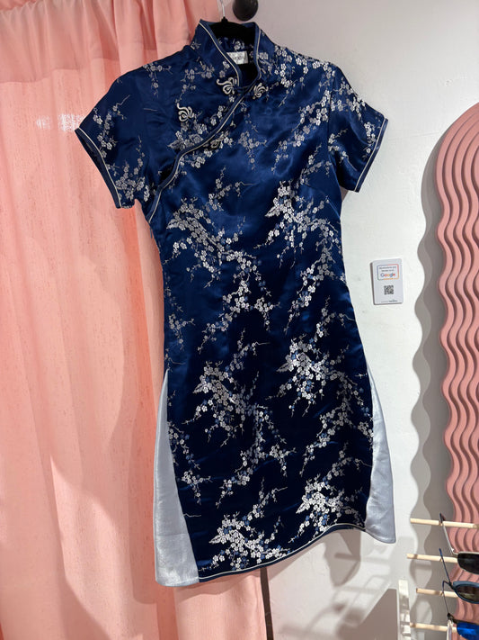 Pretty blue electric qipao (M)