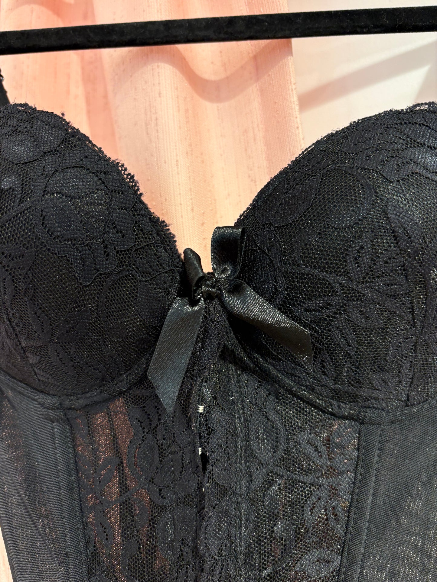 Black corset with bow details (85B)