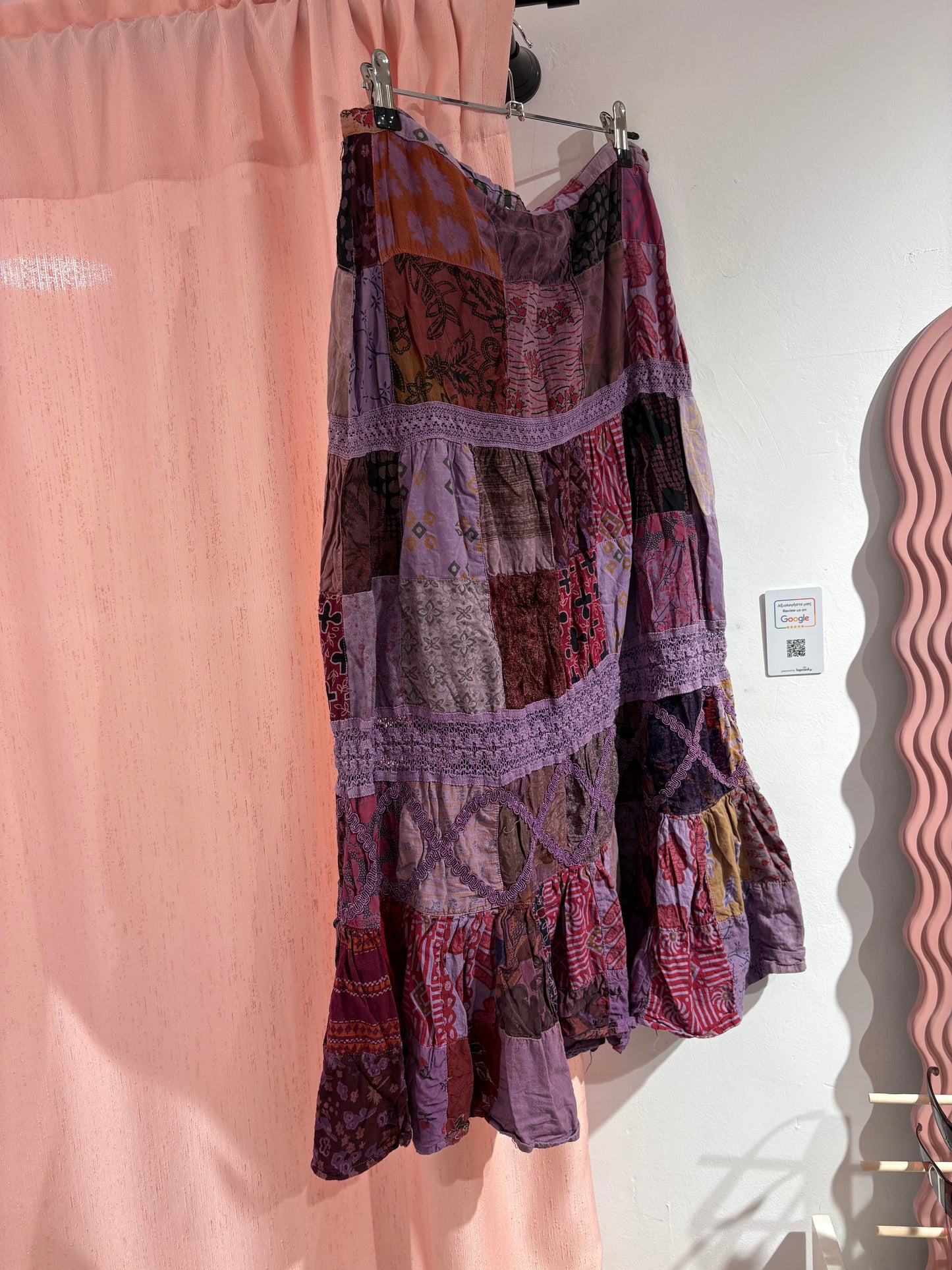 Incredible purple multi pattern skirt (M)
