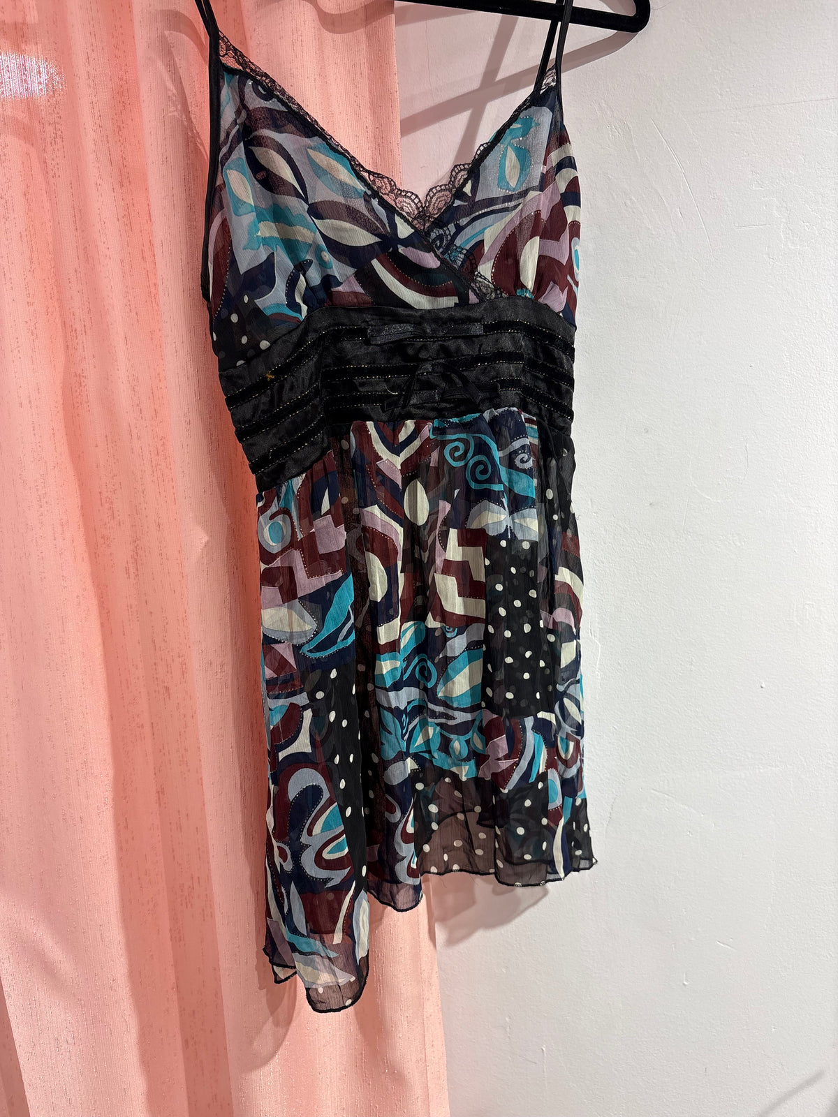 Super cute long cami top (M-L)